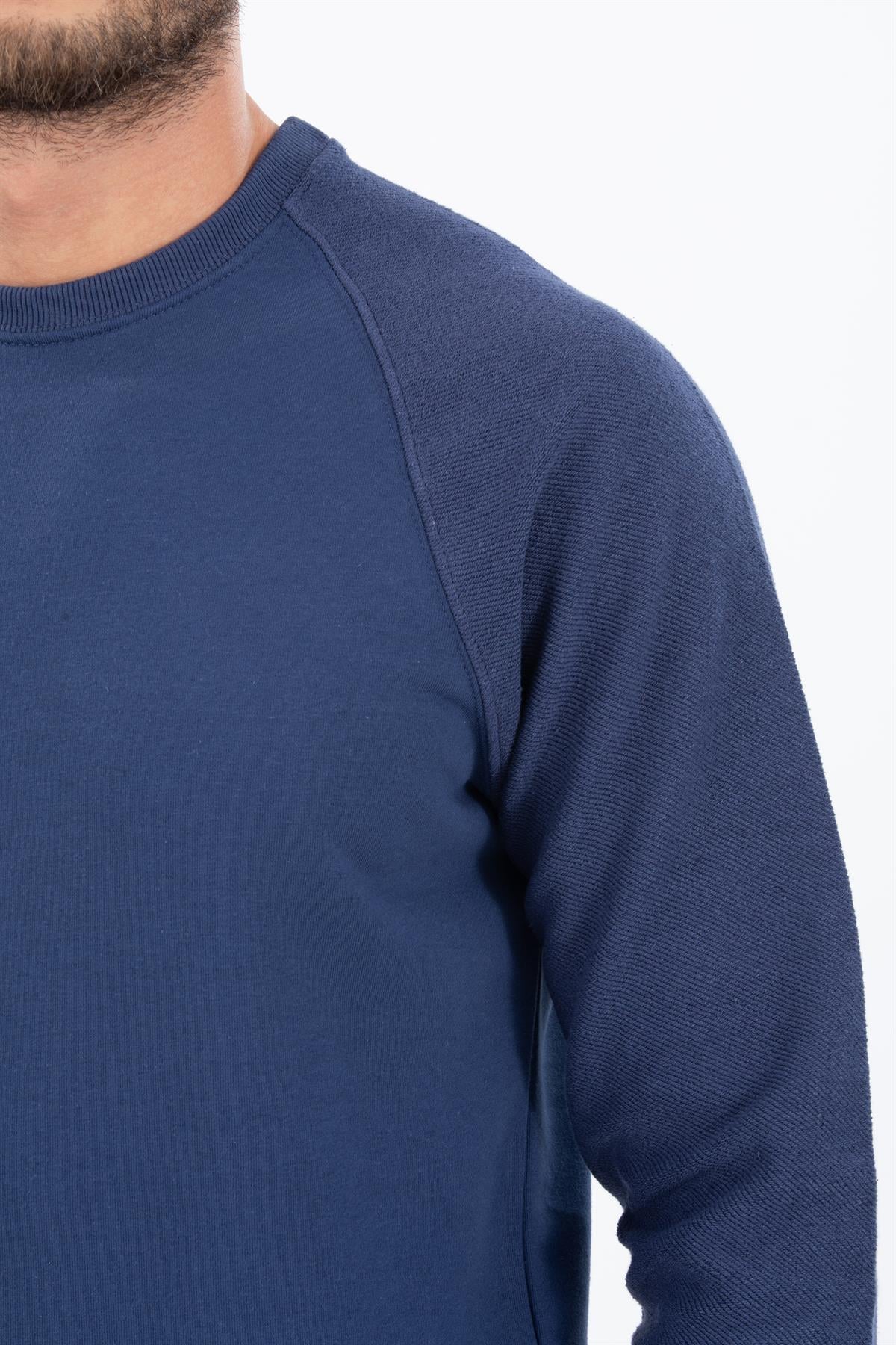 Yuvarlak Yaka Sweatshirt 