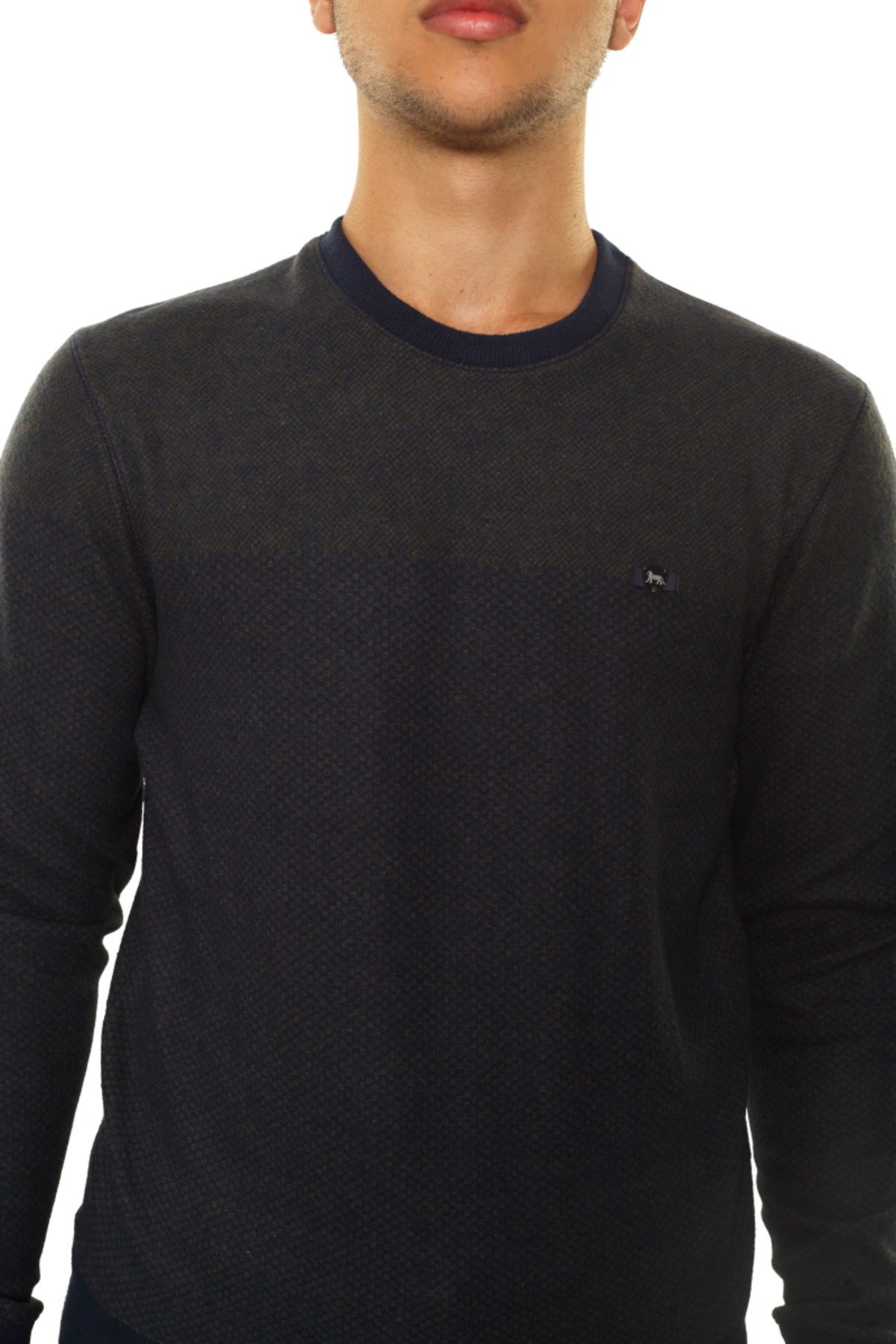 Yuvarlak Yaka Sweatshirt 
