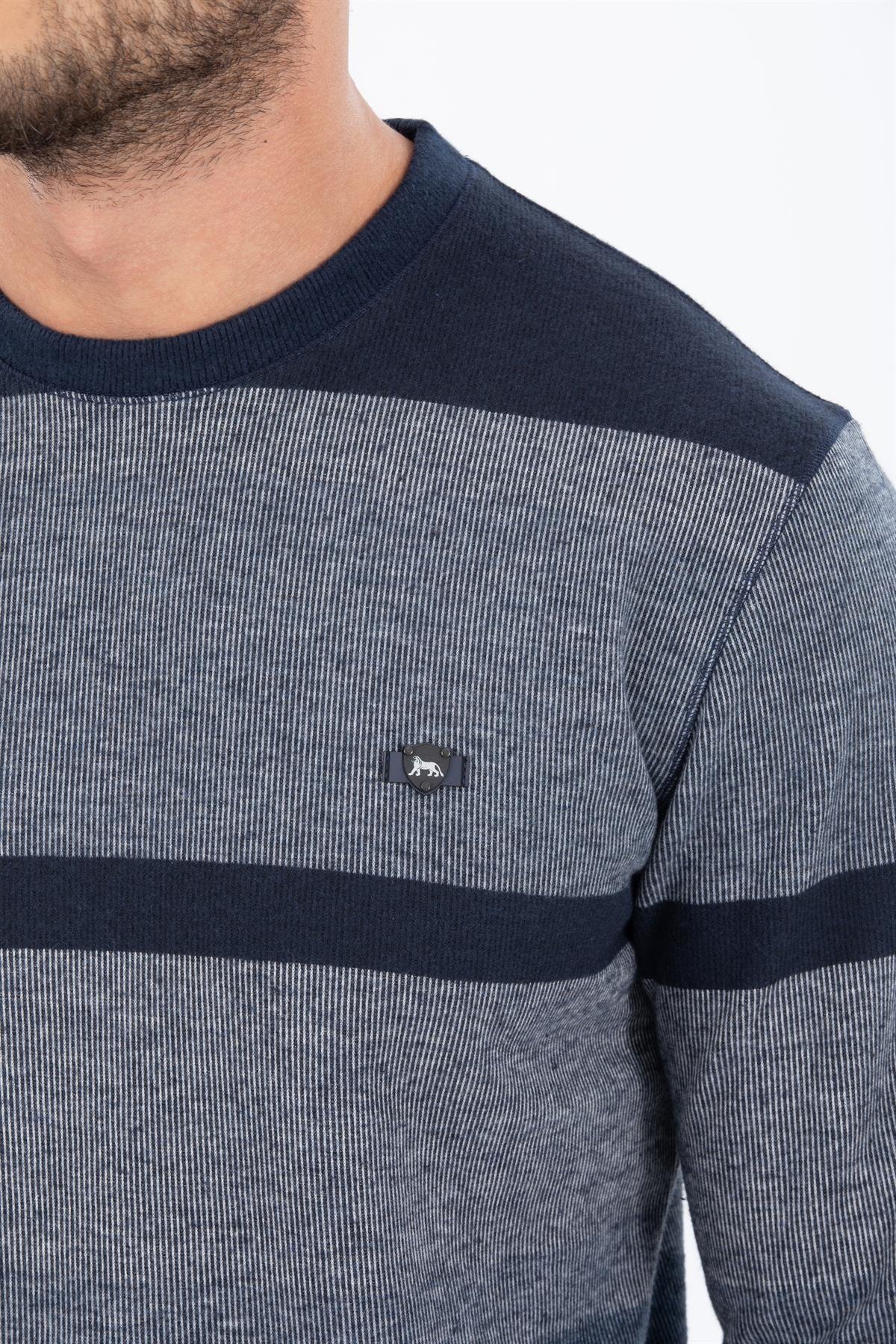Yuvarlak Yaka Sweatshirt 