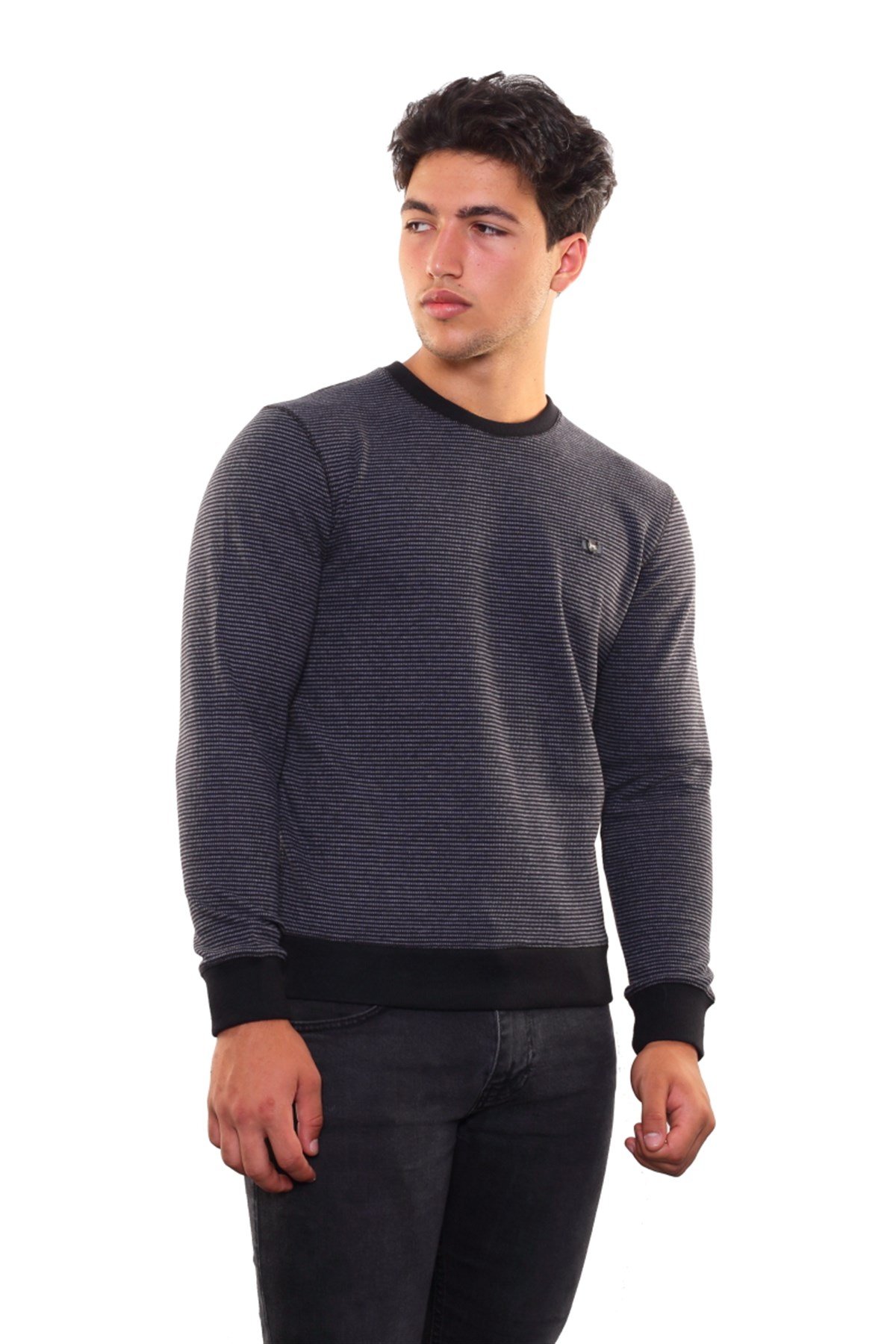 Yuvarlak Yaka Sweatshirt 