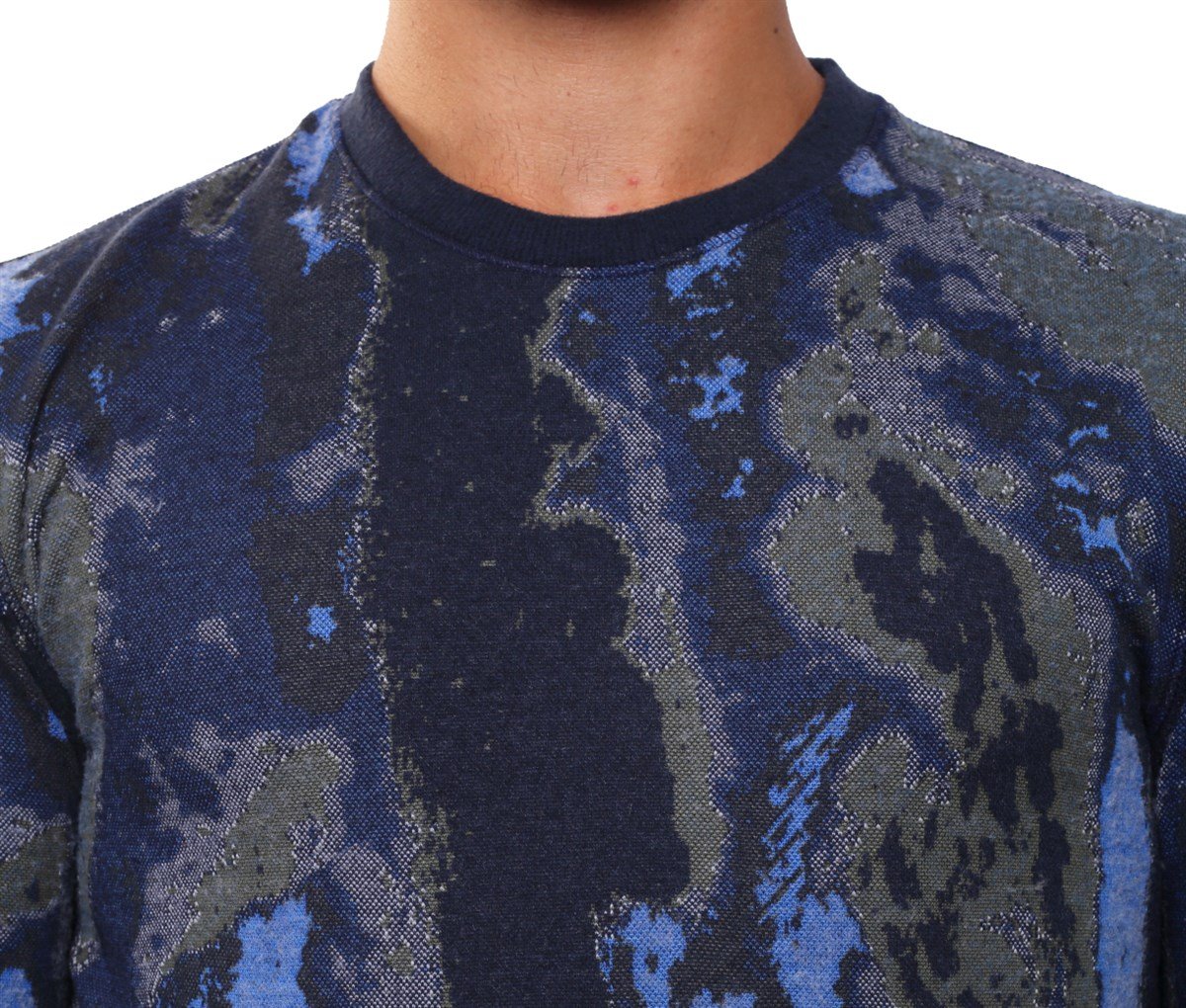 Yuvarlak Yaka Sweatshirt 