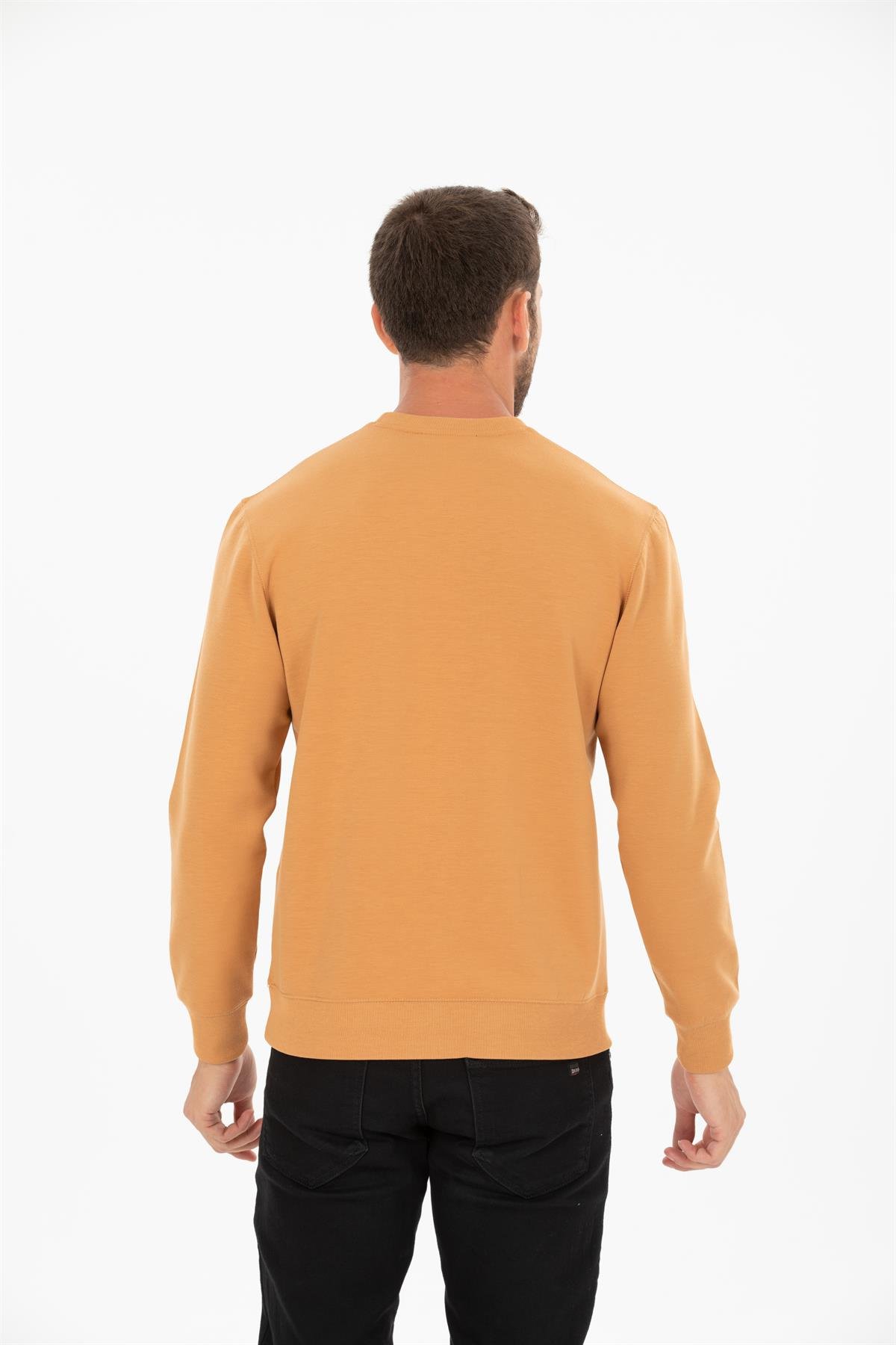 Yuvarlak Yaka Sweatshirt 