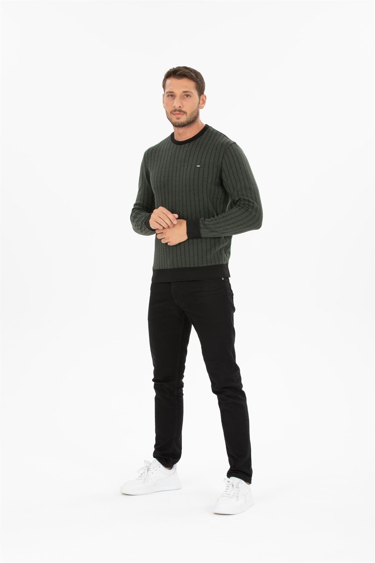 Yuvarlak Yaka Sweatshirt 