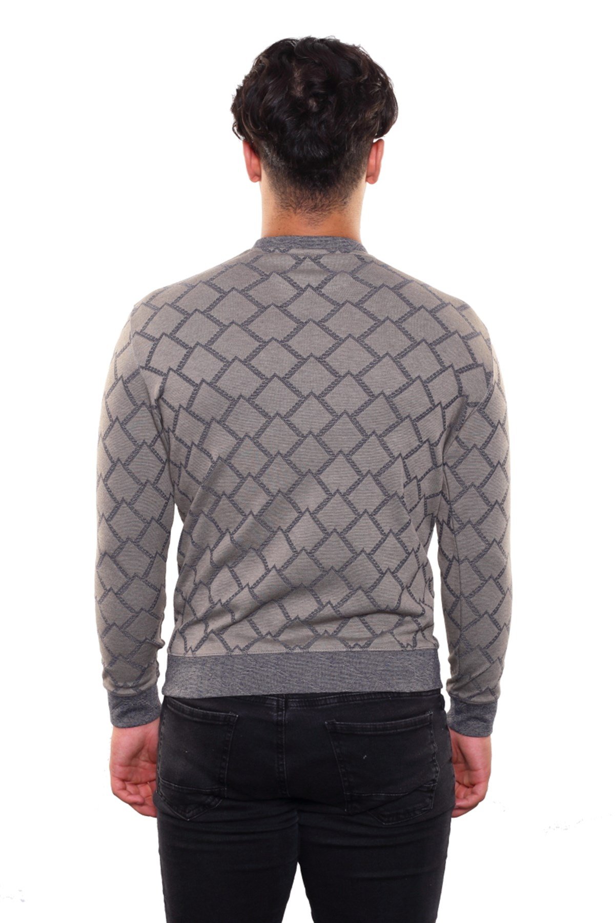 Yuvarlak Yaka Sweatshirt 