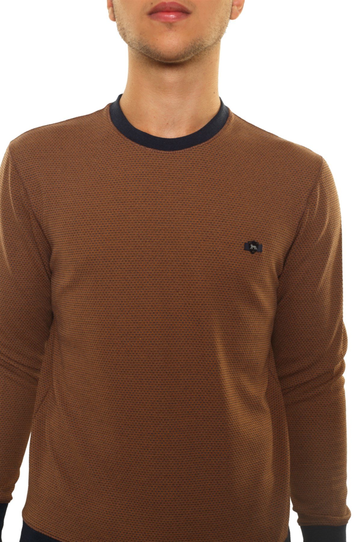 Yuvarlak Yaka Sweatshirt 