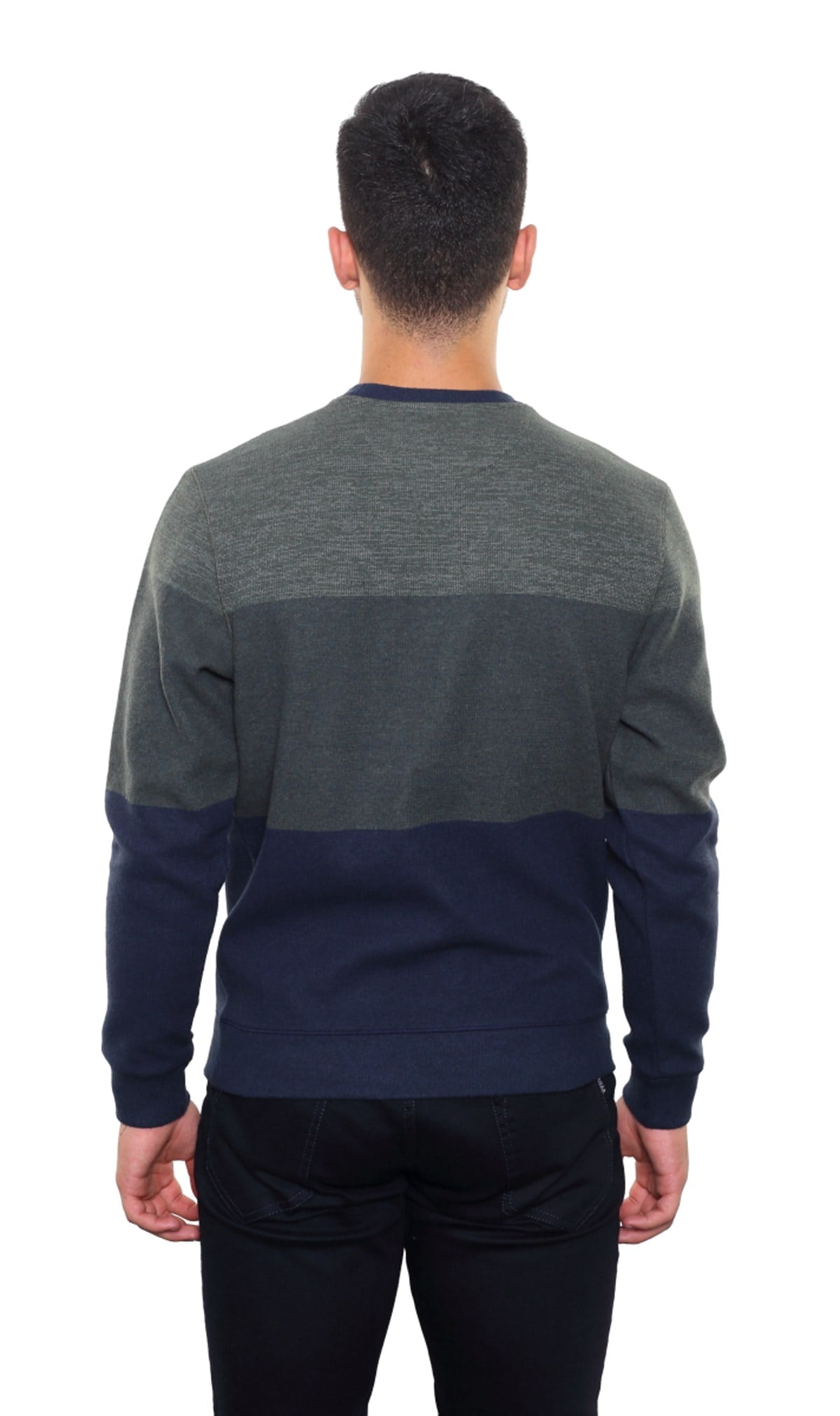 Yuvarlak Yaka Sweatshirt 