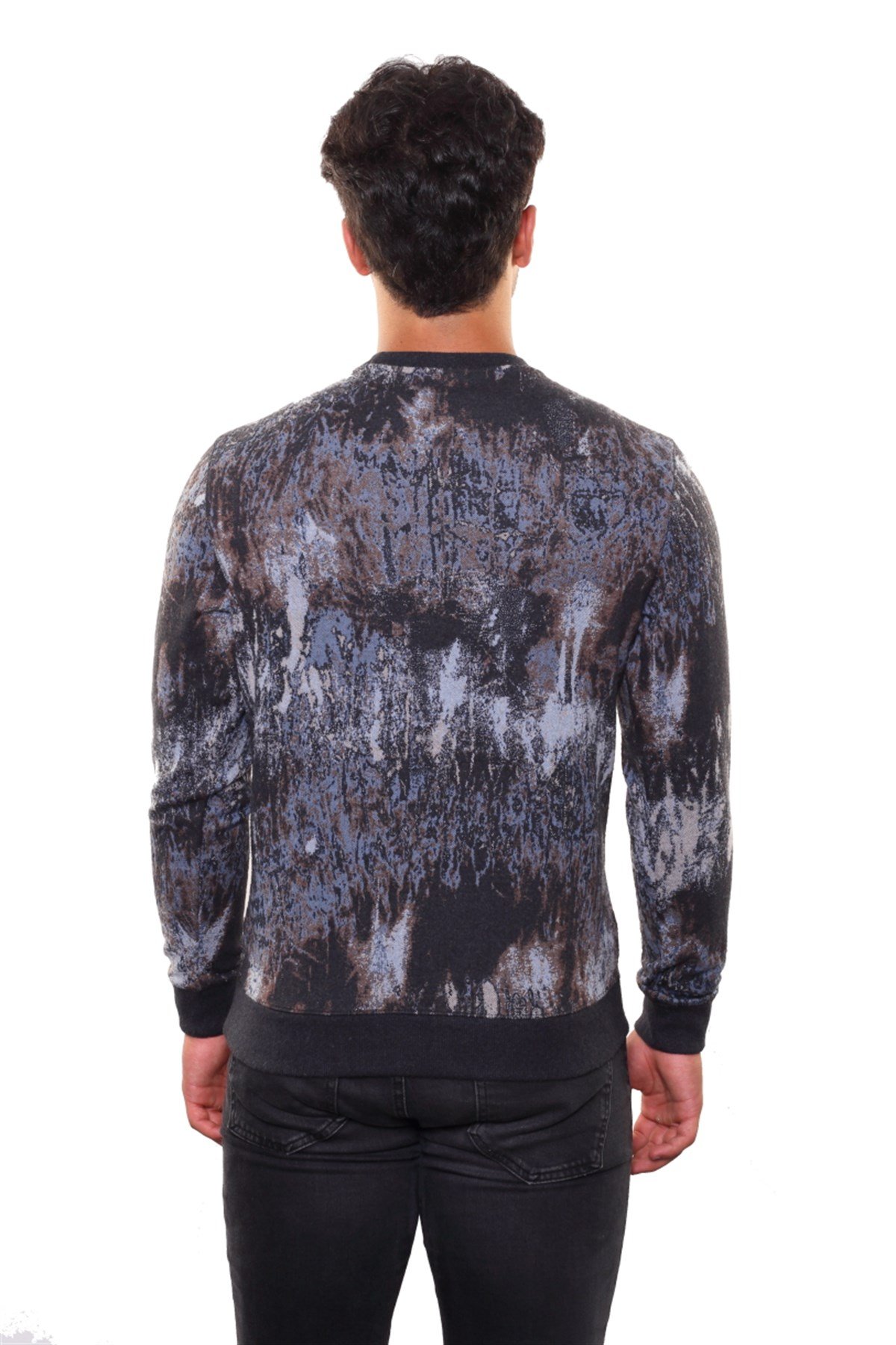 Yuvarlak Yaka Sweatshirt 