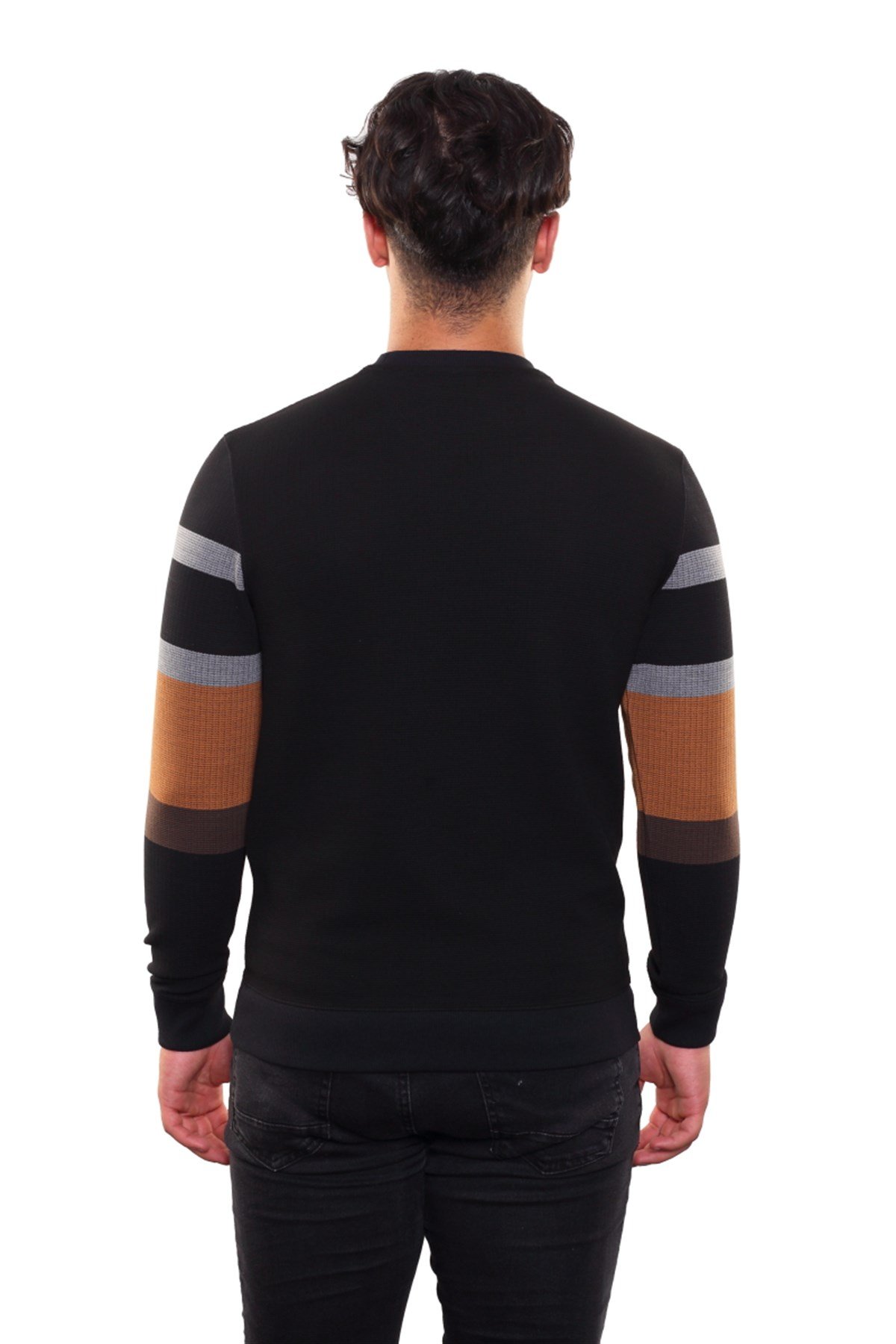 Yuvarlak Yaka Sweatshirt 