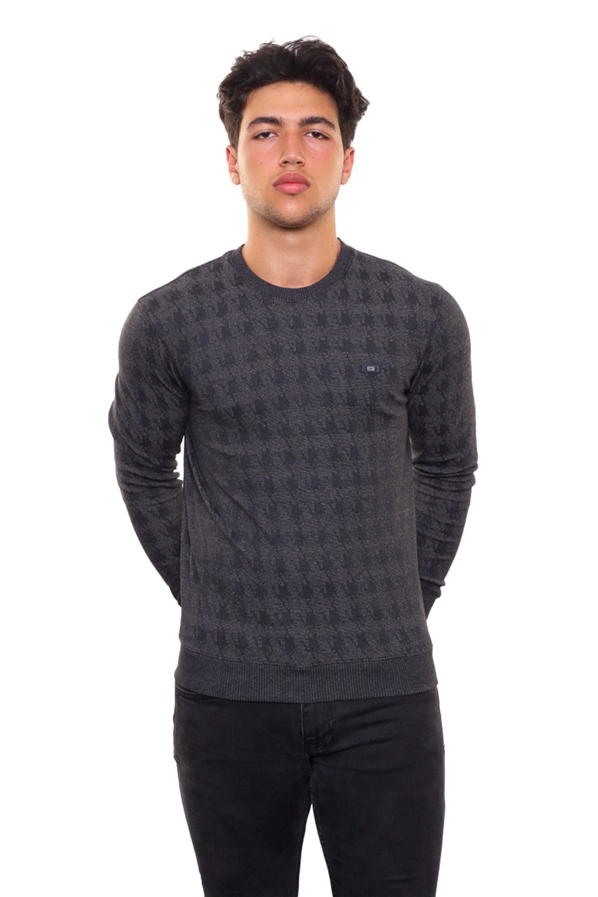 Yuvarlak Yaka Sweatshirt 