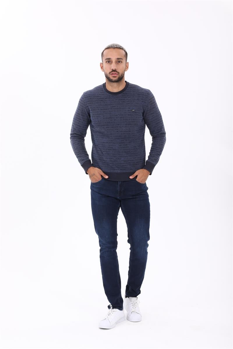 Yuvarlak Yaka Sweatshirt 