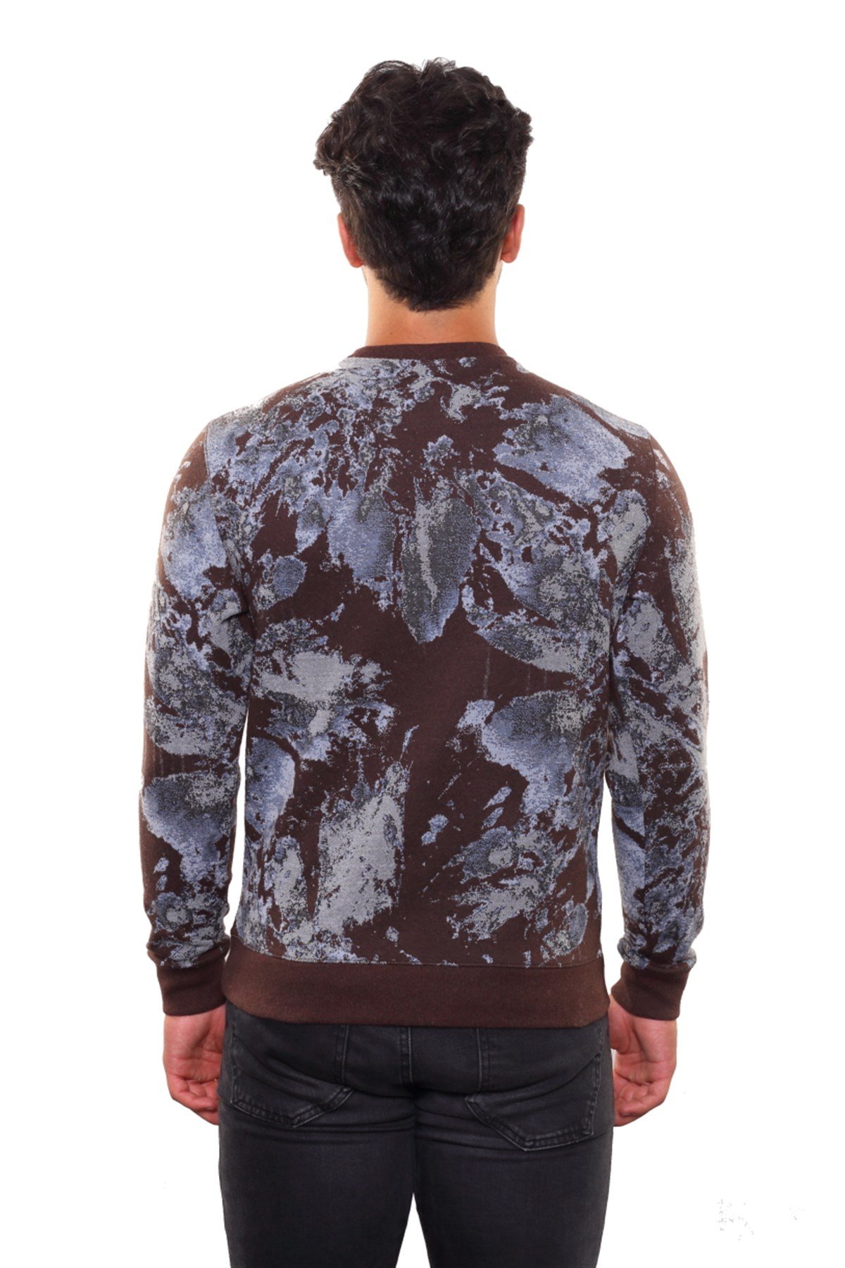 Yuvarlak Yaka Sweatshirt 