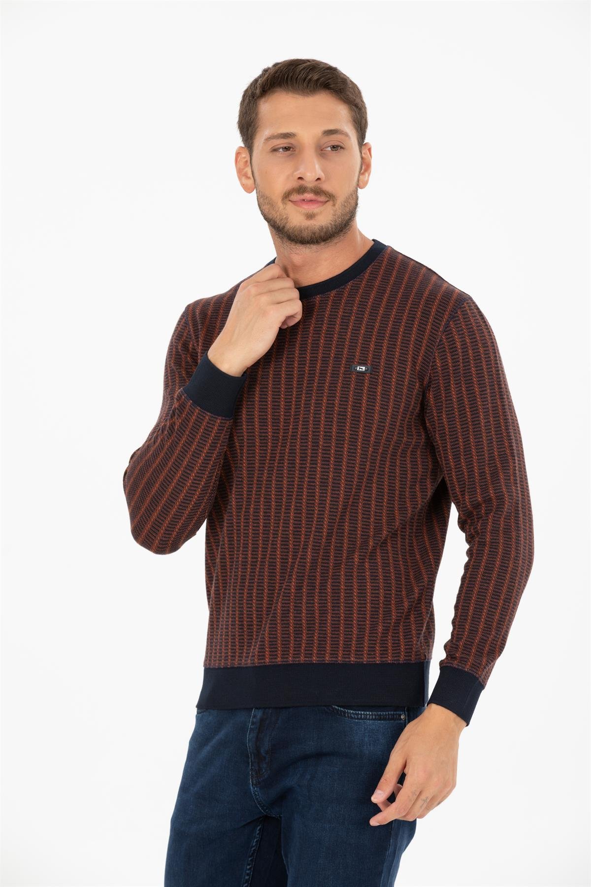 Yuvarlak Yaka Sweatshirt 