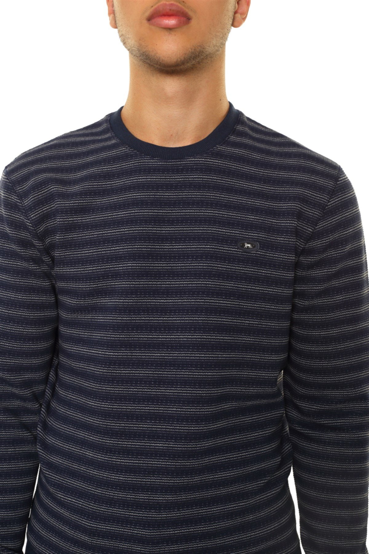 Yuvarlak Yaka Sweatshirt 