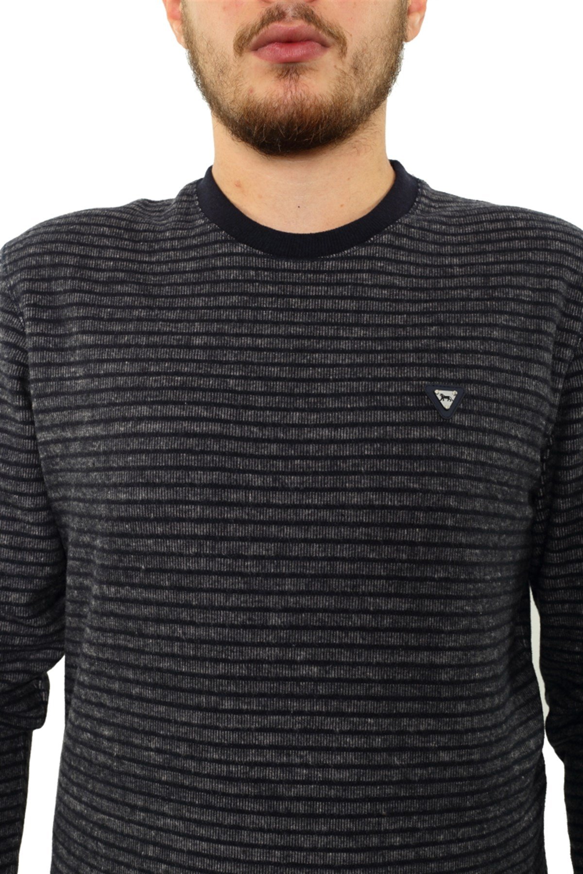 Yuvarlak Yaka Sweatshirt 