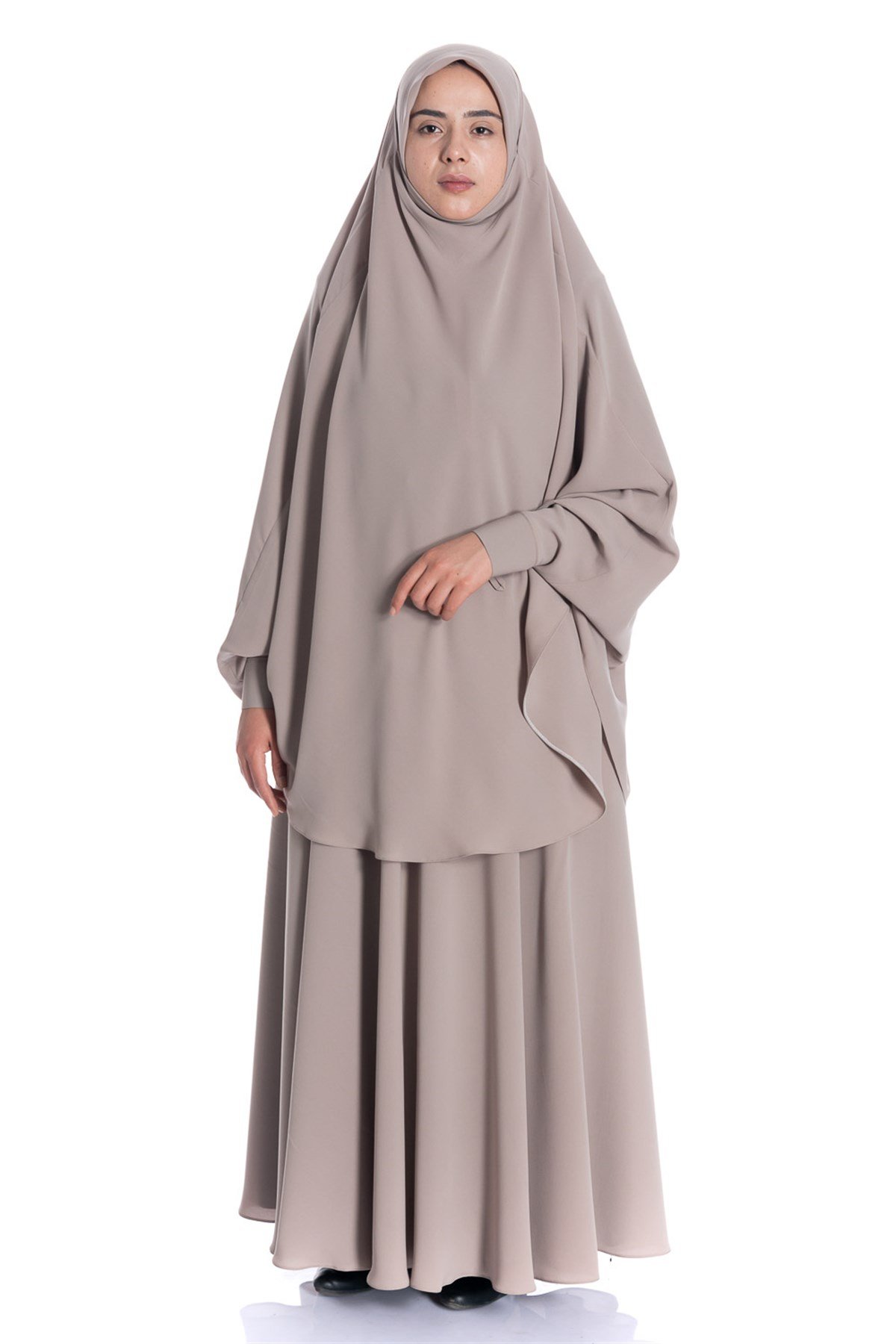 Sultanbaş İpek Peçeli Ayrı Bej Çarşaf Çarşaf