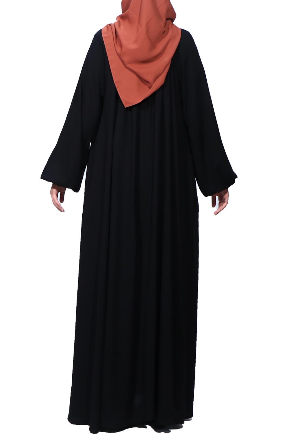 Yakadan Büzgülü Ferace Medine İpeği - Siyah Ferace