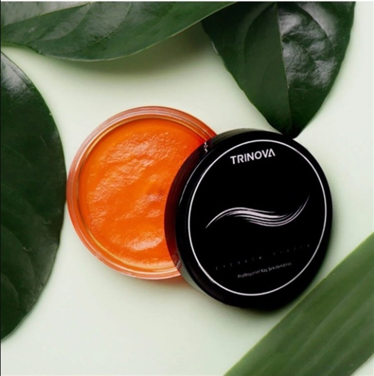 Trinova Kaş Sabitleyici & Şekillendirici Wax