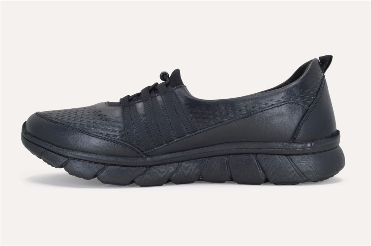 ComfortOrtopedia Kadın Deri Ayakkabı 1581 - SİYAH