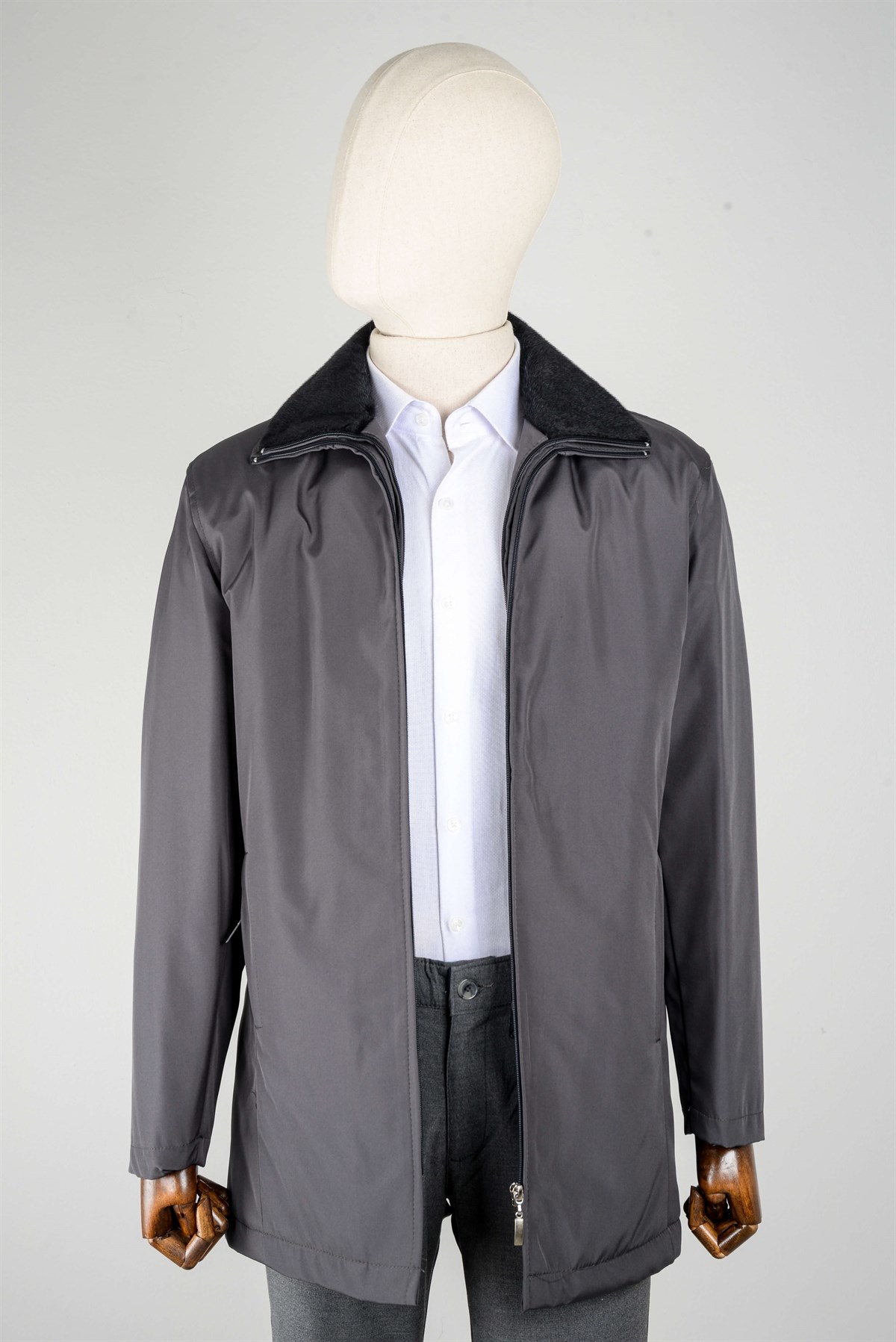 Maserto Gri Kaban Düz Desenli