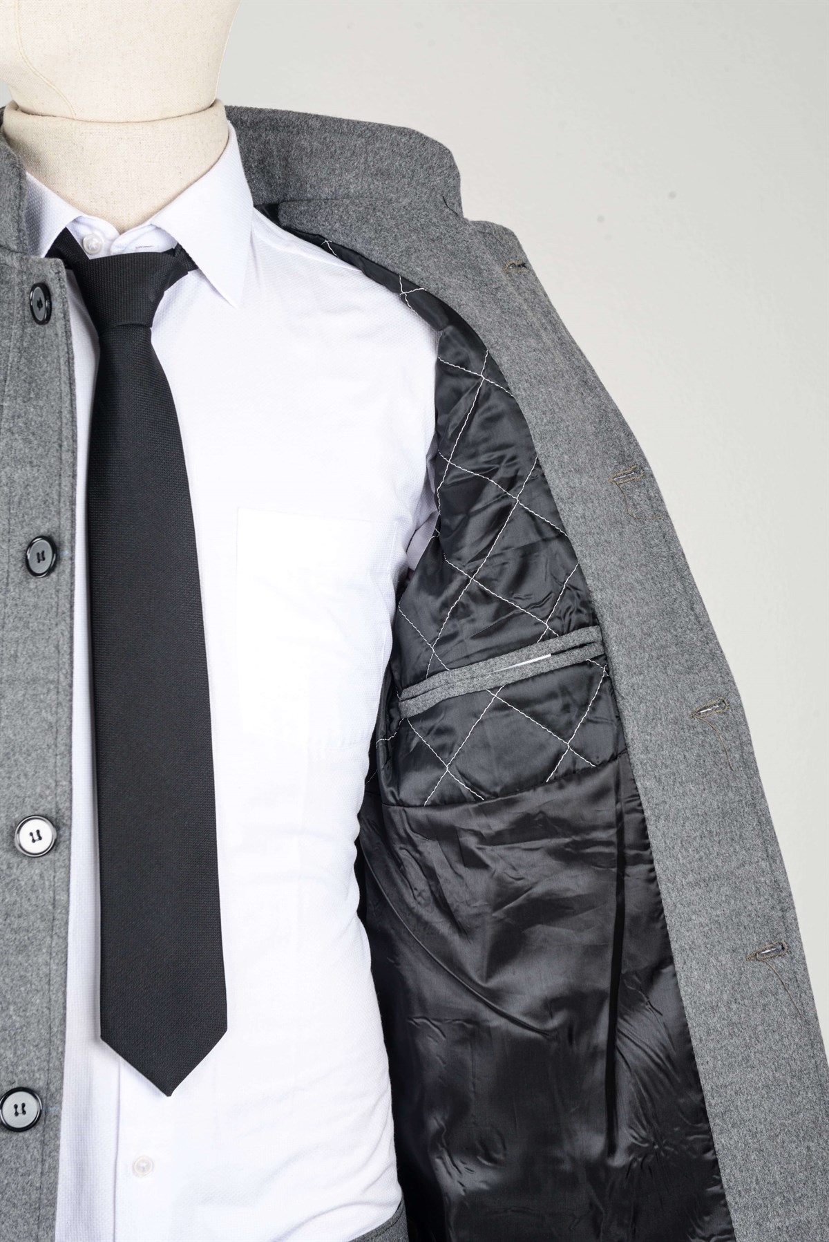 Maserto Gri Kaban Düz Desenli