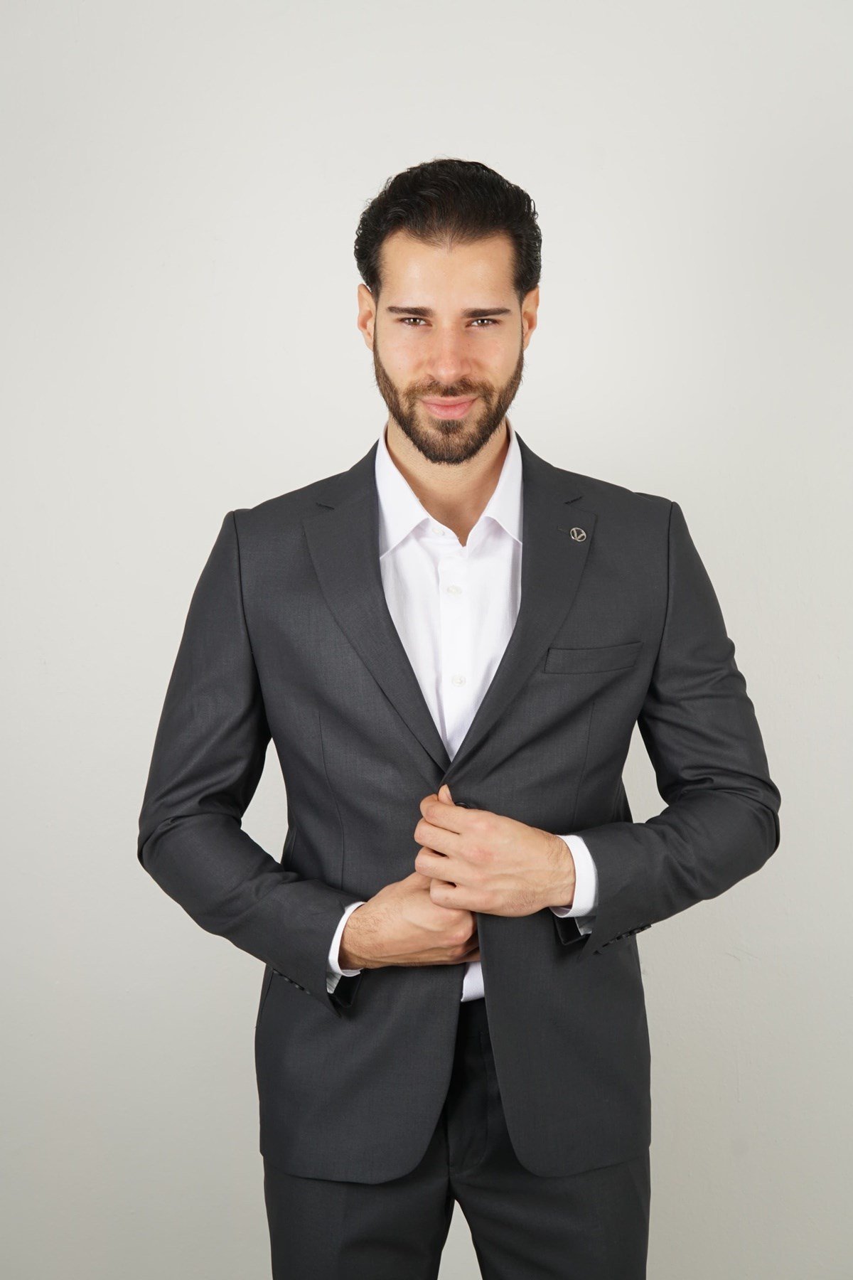 Maserto Koyu Gri Takım Elbise Kendinden Desenli