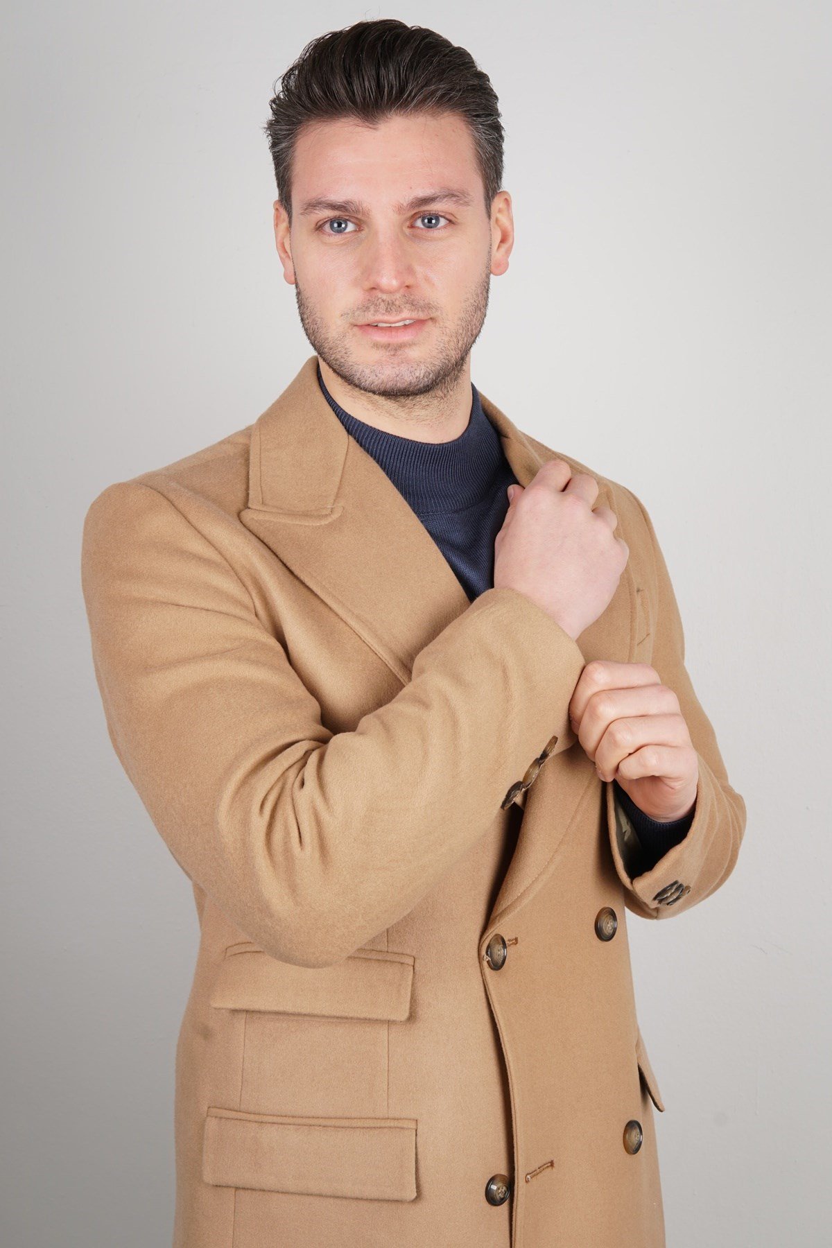 Maserto Kruvaze Kahverengi Erkek Palto Düz Desenli