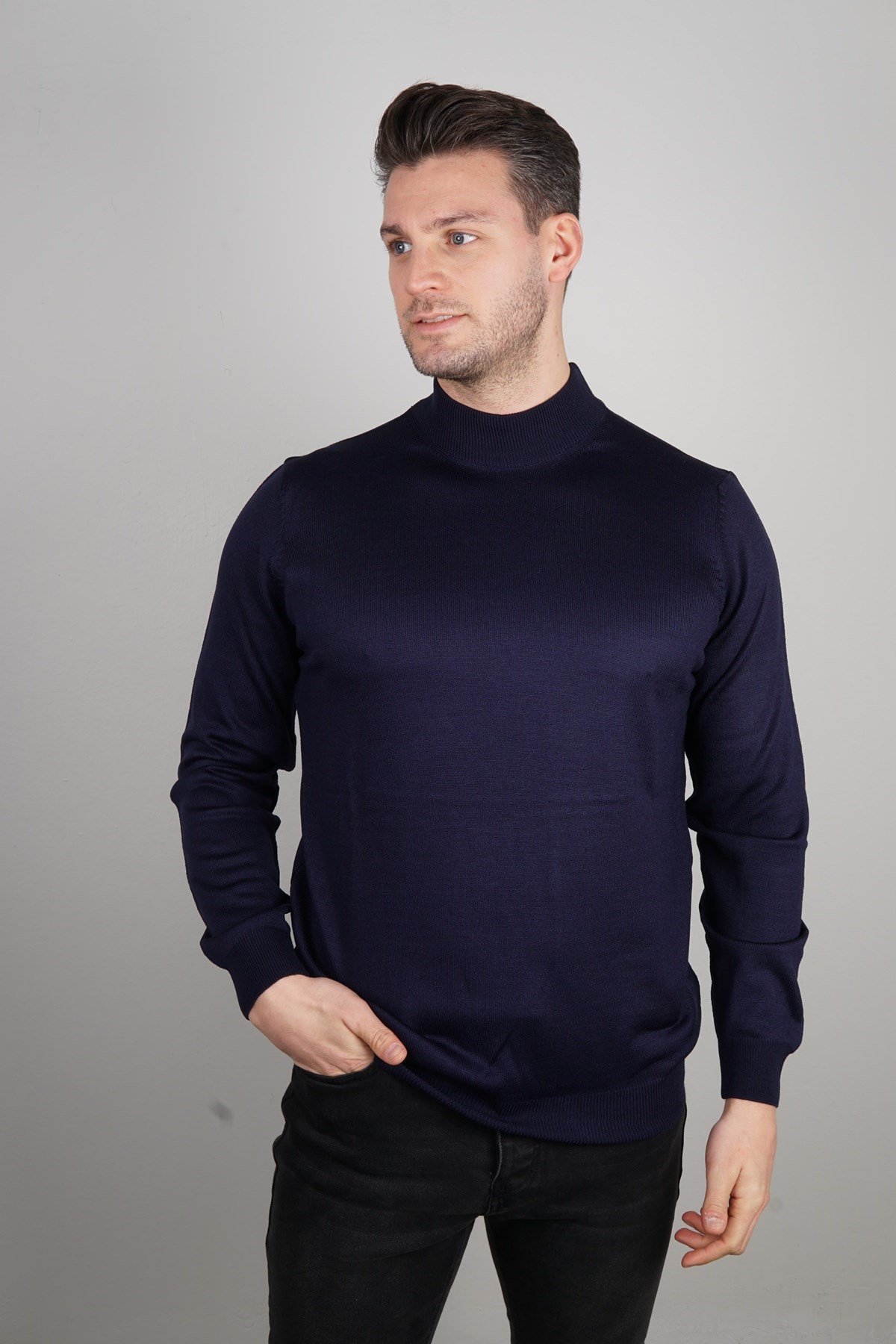 Maserto Lacivert Yarım Balıkçı Yaka Tüylenmeyen Triko Kazak