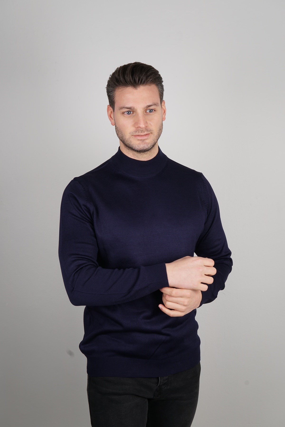 Maserto Lacivert Yarım Balıkçı Yaka Tüylenmeyen Triko Kazak