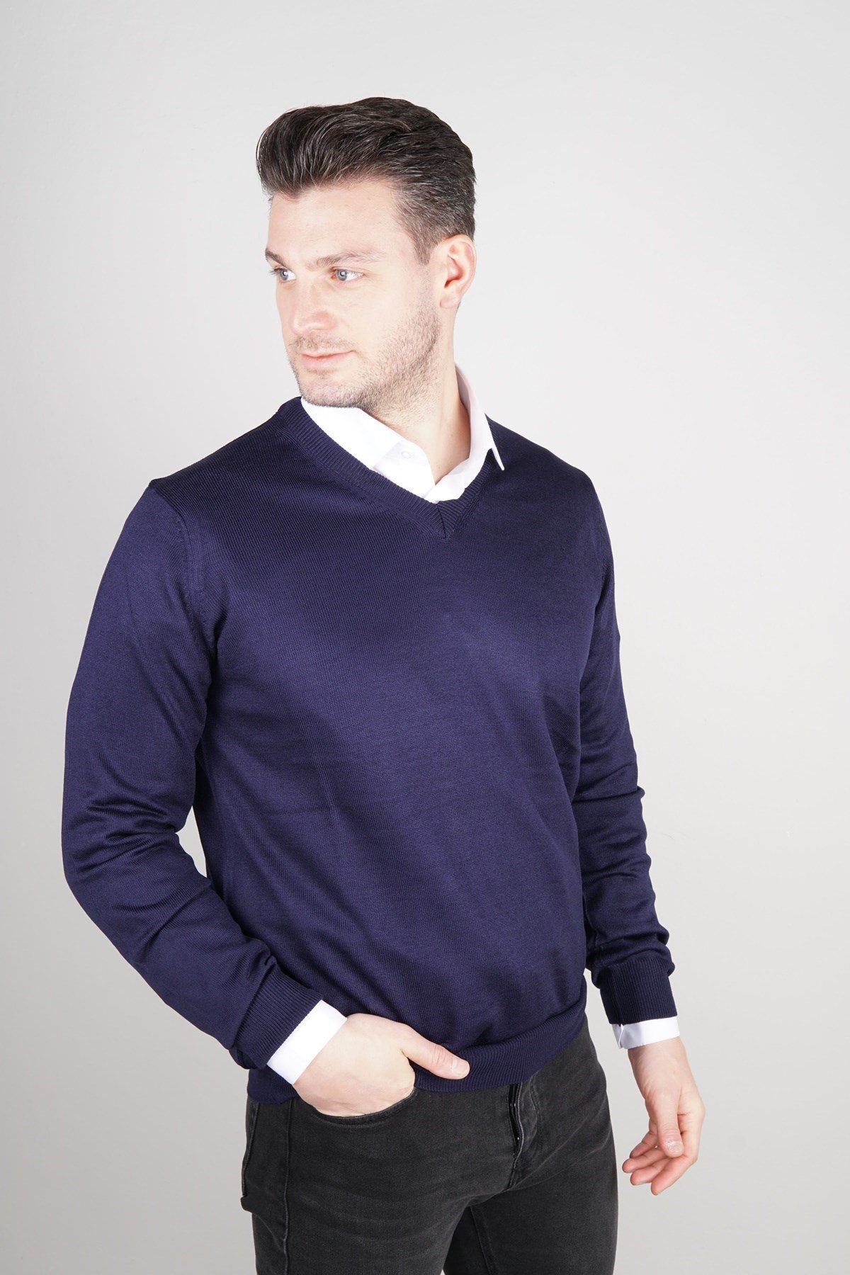 Maserto Mavi V Yaka Tüylenmeyen Triko Kazak