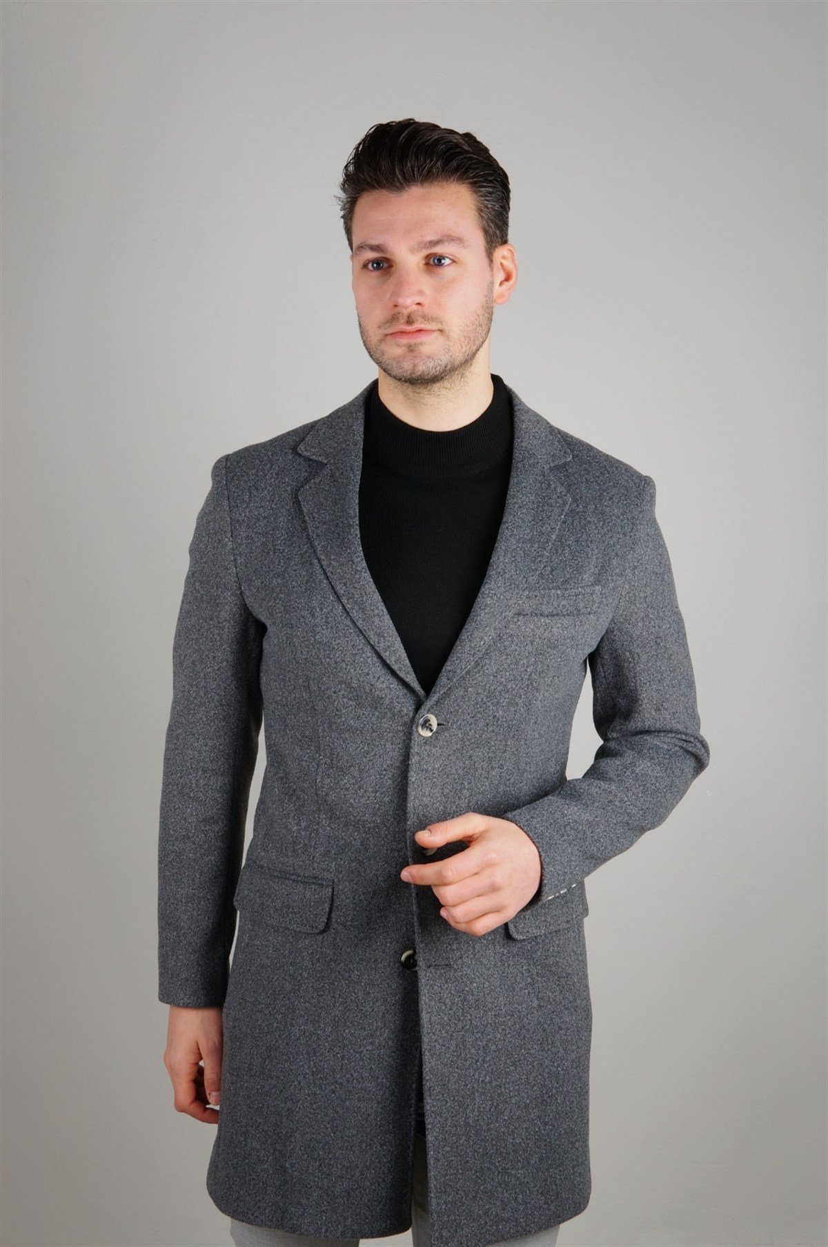 Maserto Mono Yaka Gri Kaban Düz Desenli