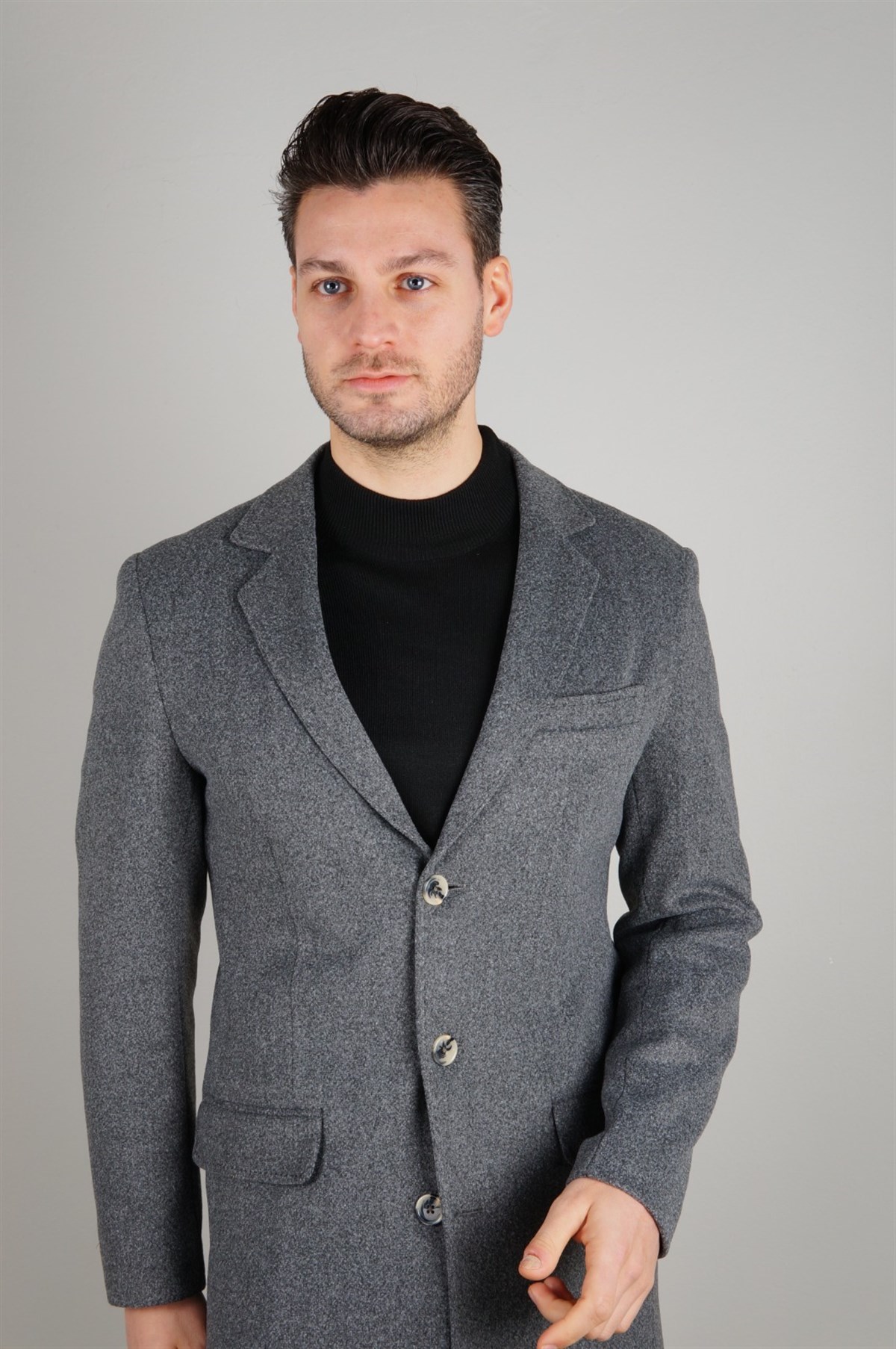 Maserto Mono Yaka Gri Kaban Düz Desenli