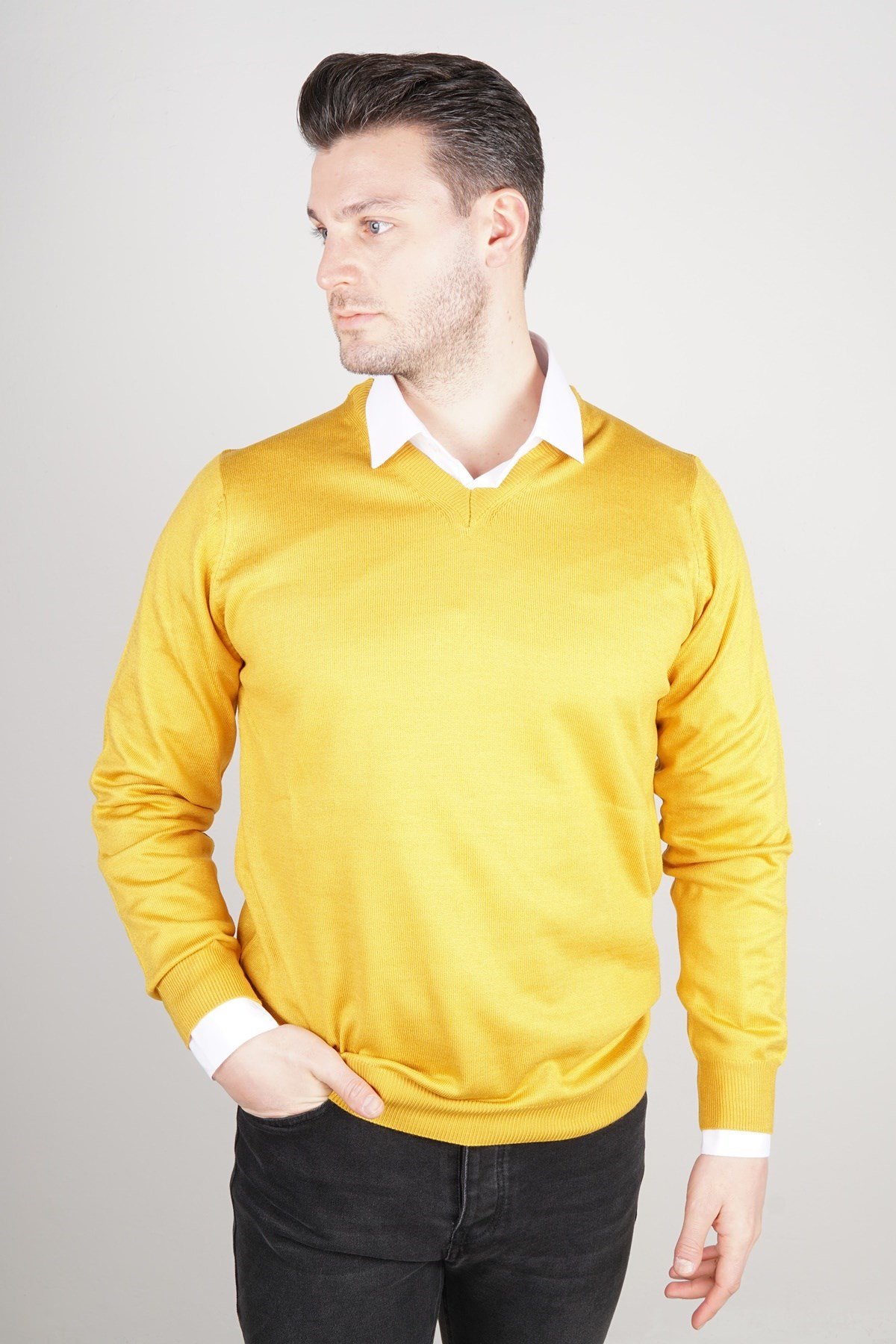 Maserto Sarı V Yaka Tüylenmeyen Triko Kazak
