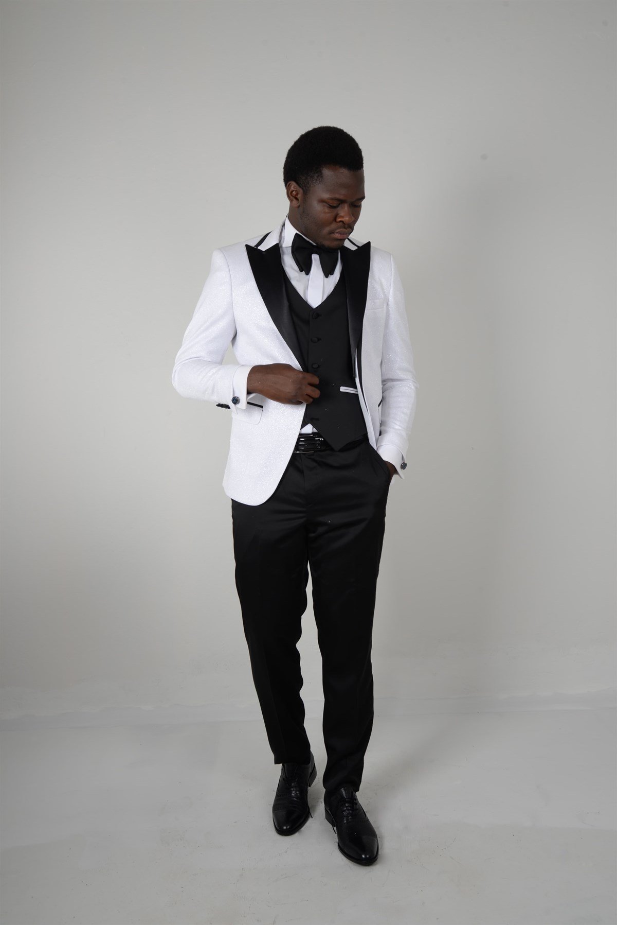 Maserto Slim Fit Beyaz Smokin Parlak Desenli