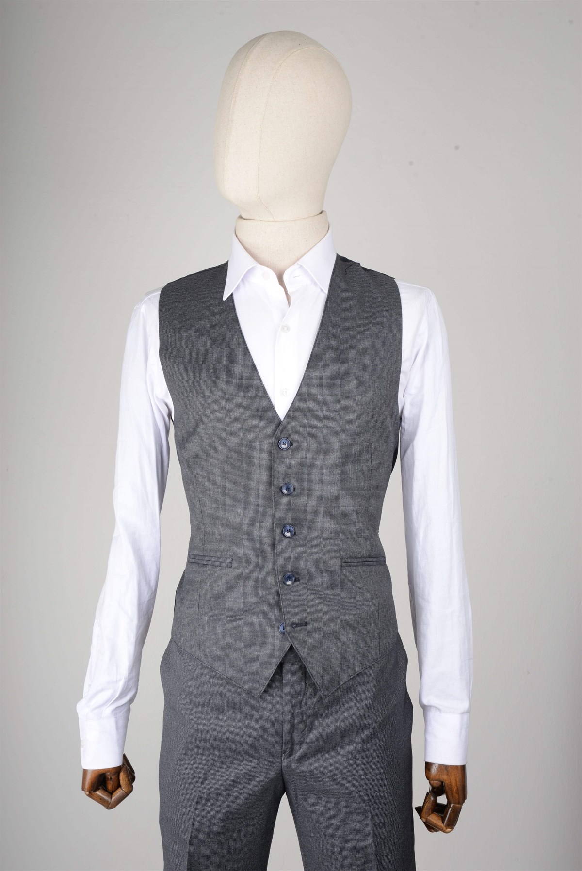 Maserto Slim Fit Koyu Gri Yelekli Takım Elbise Kendinden Desenli