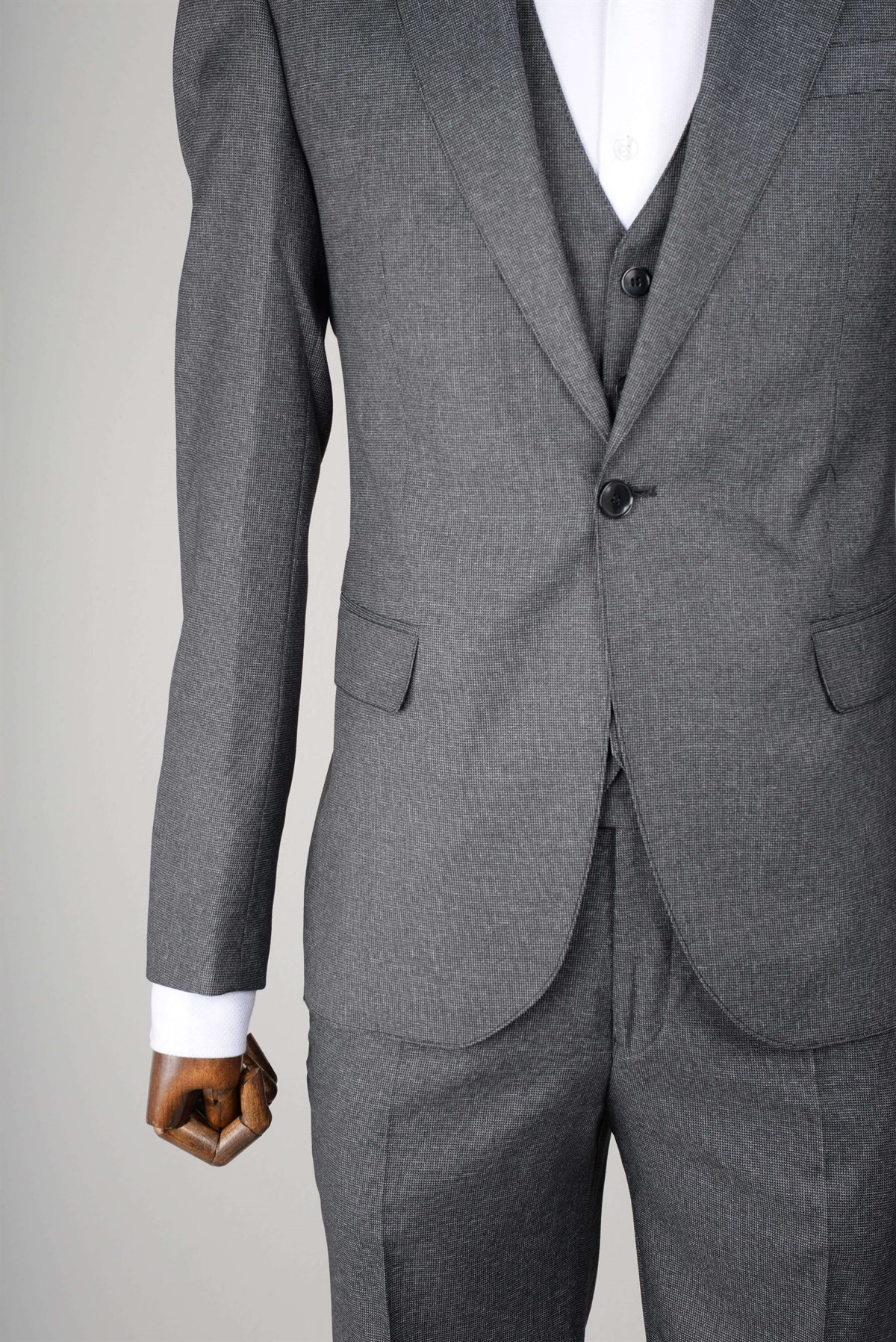 Maserto Slim Fit Koyu Gri Yelekli Takım Elbise Kendinden Desenli