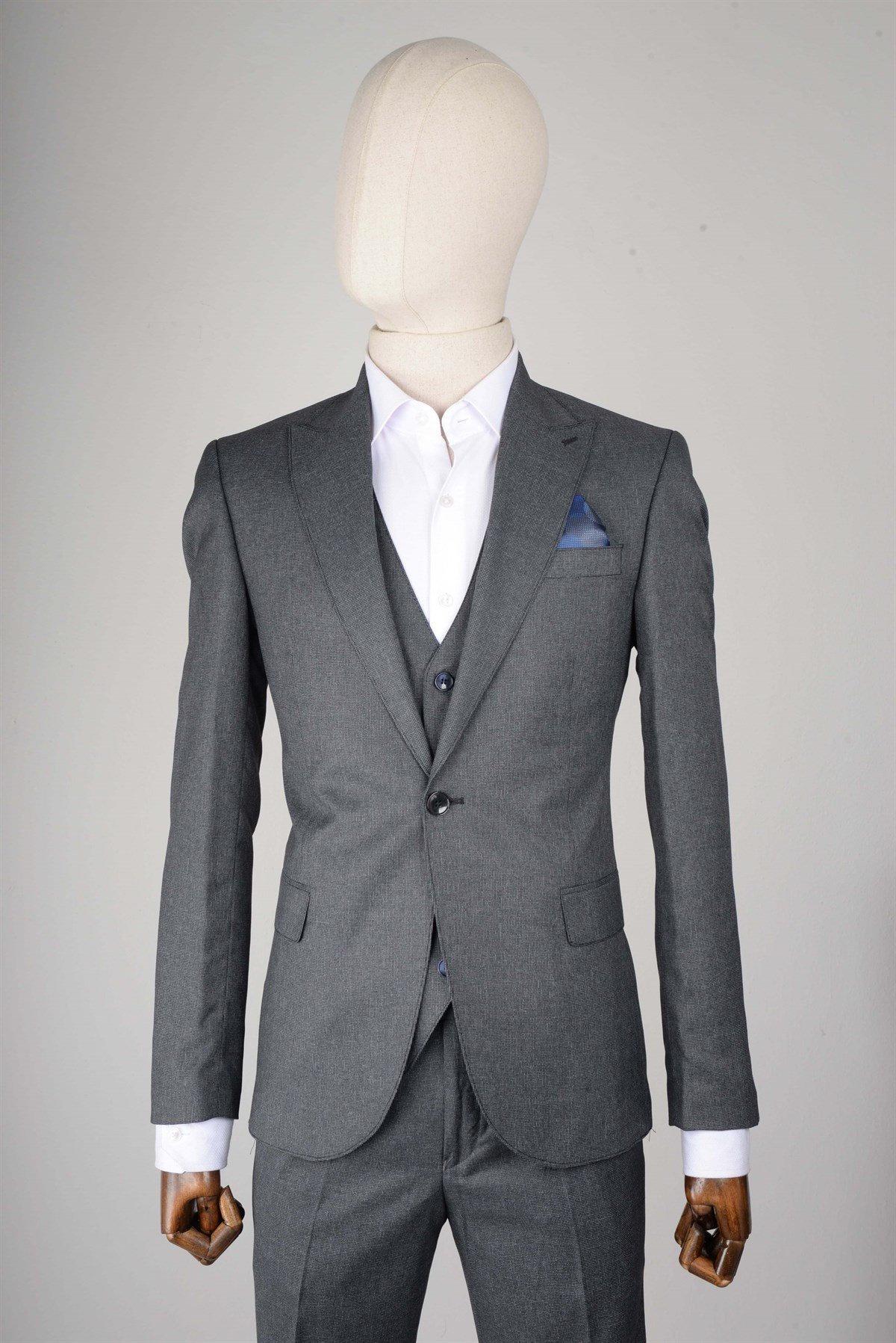 Maserto Slim Fit Koyu Gri Yelekli Takım Elbise Kendinden Desenli