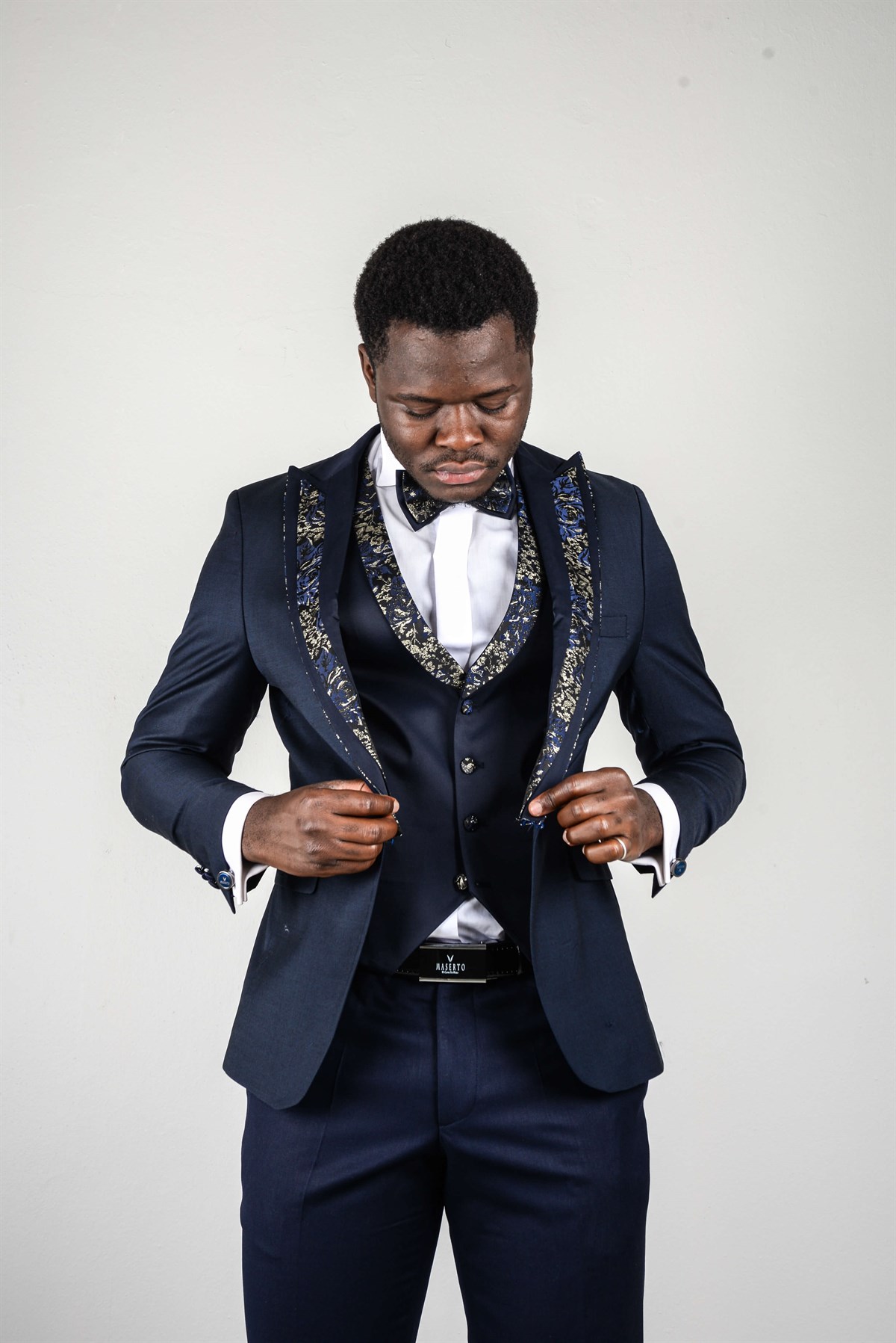 Maserto Slim Fit Lacivert Özel Dikim Damatlık