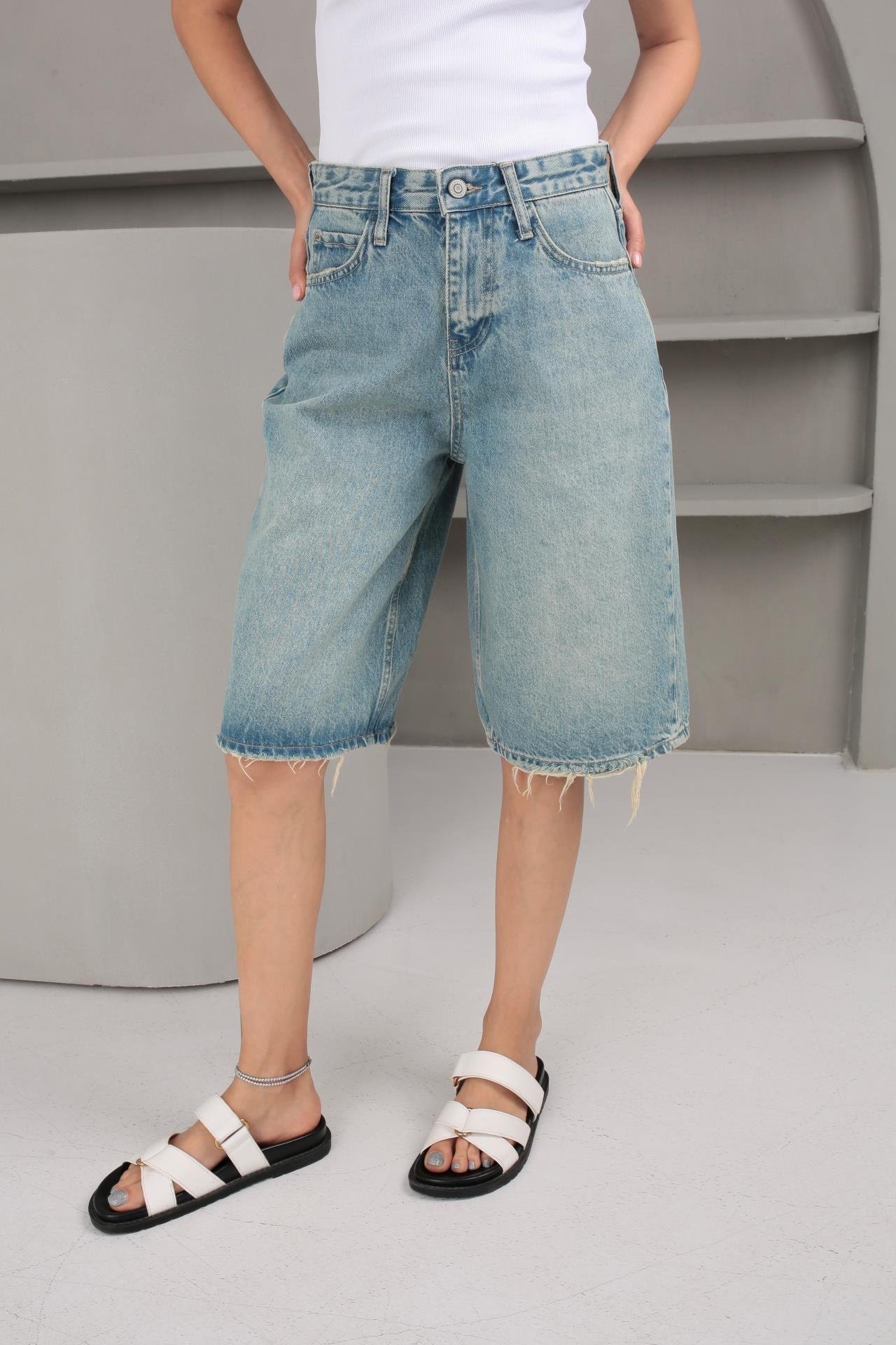 Açık Mavi Şehir Boy Denim Şort (1883-3) ŞORT | NO33