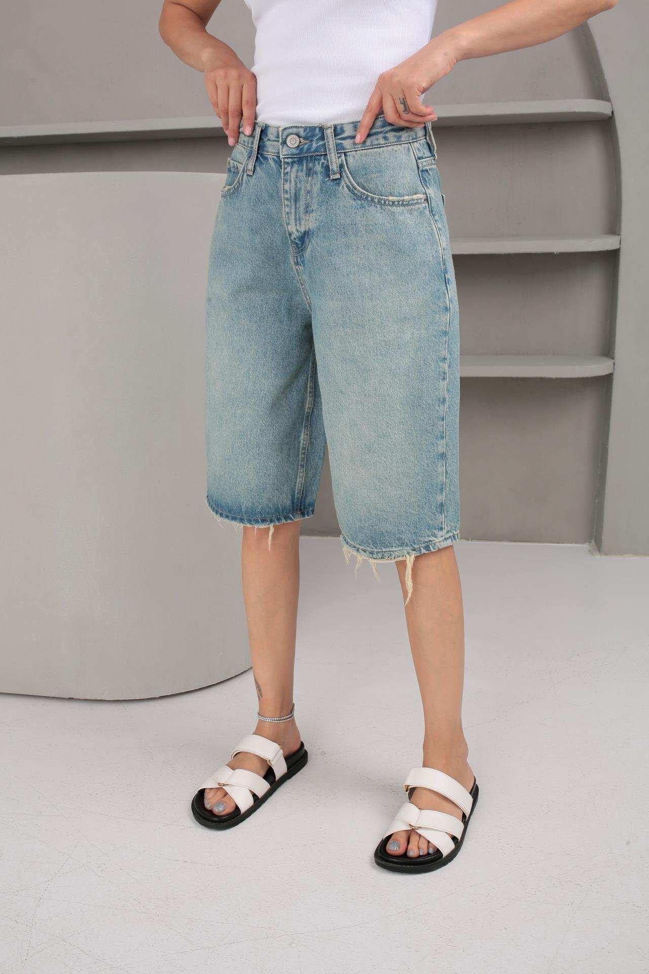 Açık Mavi Şehir Boy Denim Şort (1883-3) ŞORT | NO33