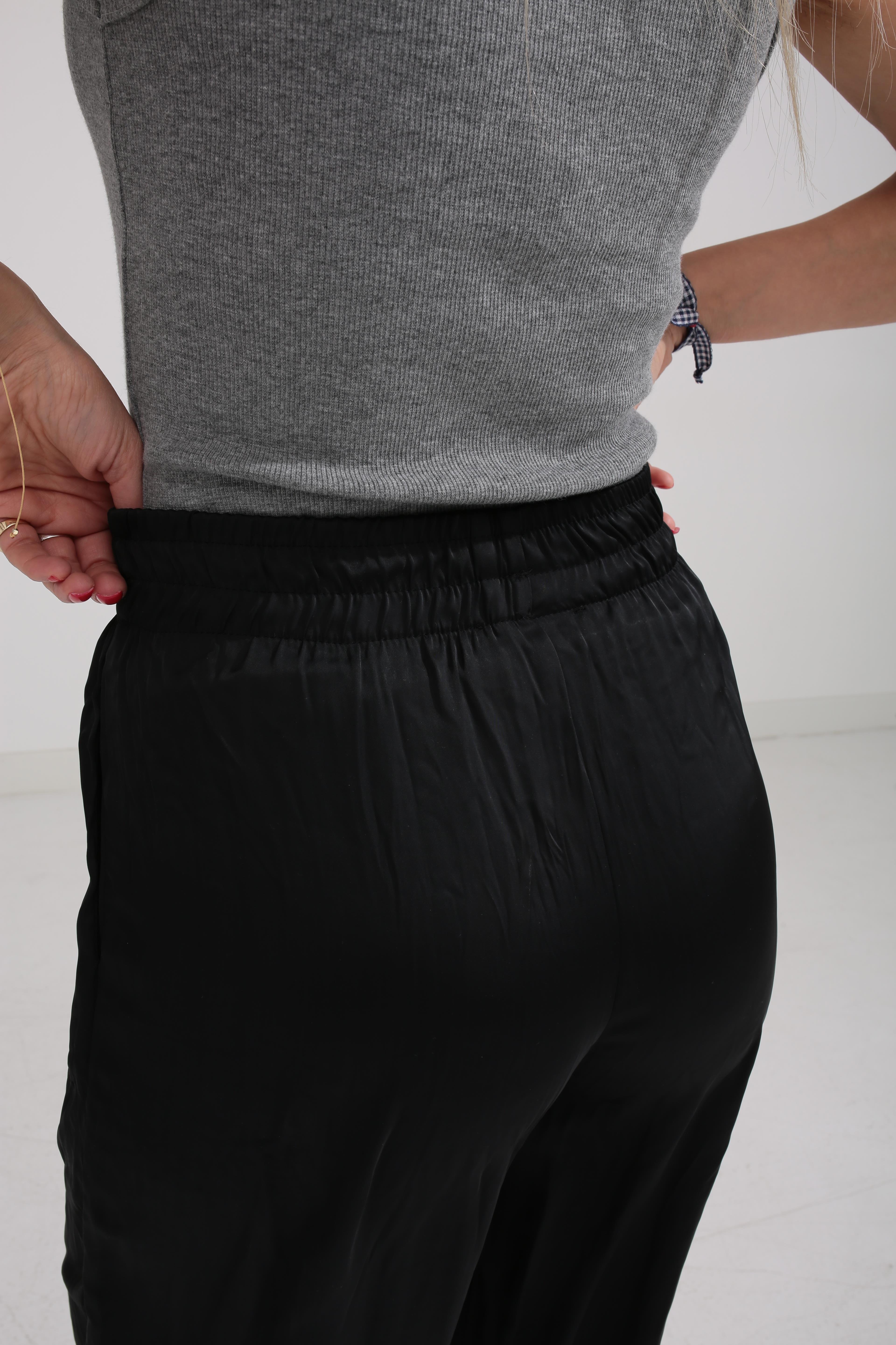 Beli Lastikli Siyah Kraşlı Pantolon PANTOLON | NO33