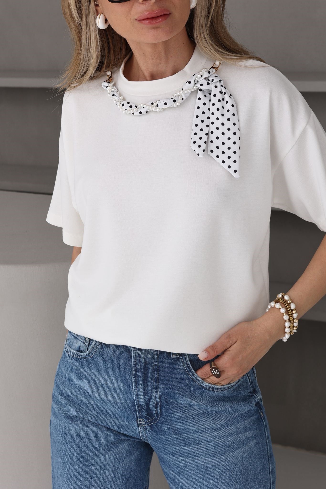 Beyaz Fularlı Basic Tshirt T-SHİRT | NO33