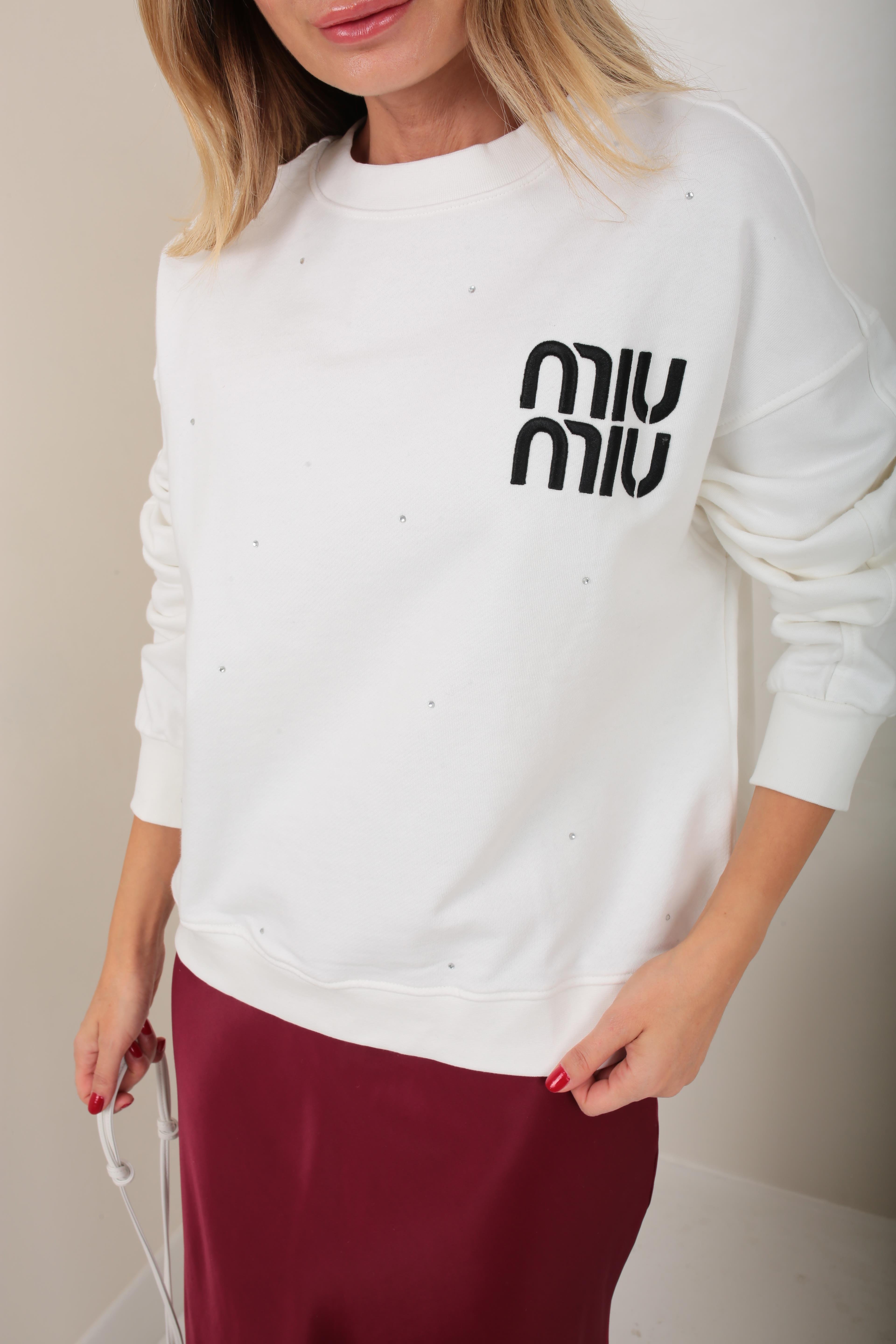 Beyaz Nakışlı Taş Baskılı Sweatshirt SWEATSHİRT