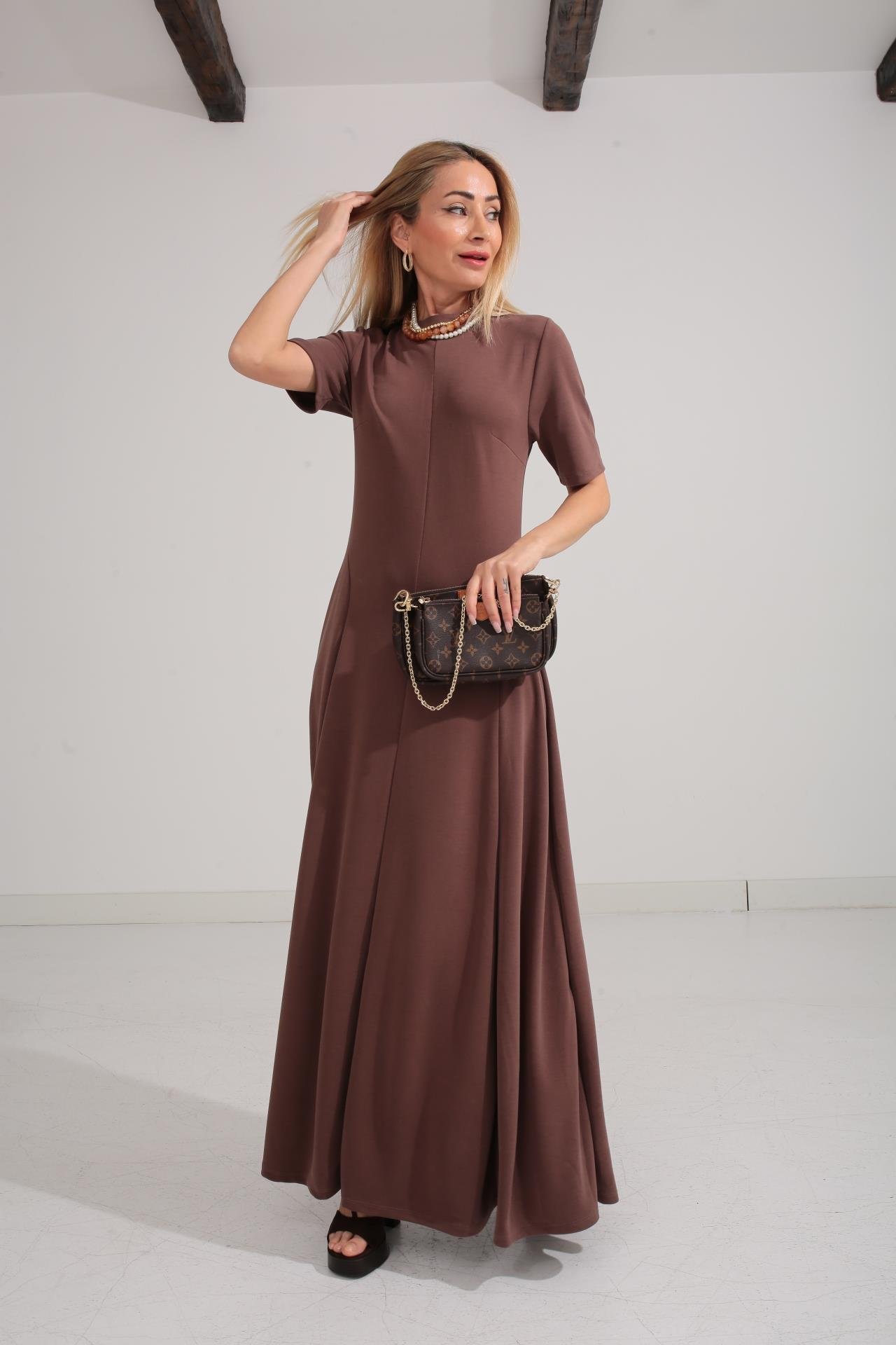 Bisiklet Yaka Parçalı Kaşkorse Kahve Elbise ELBİSE