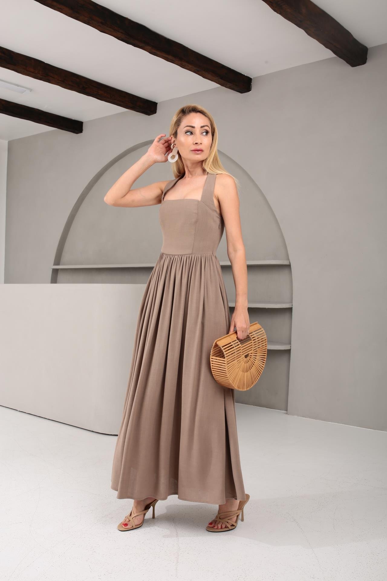 Boyundan Bağlı Astarlı Vizon Keten Elbise ELBİSE | NO33