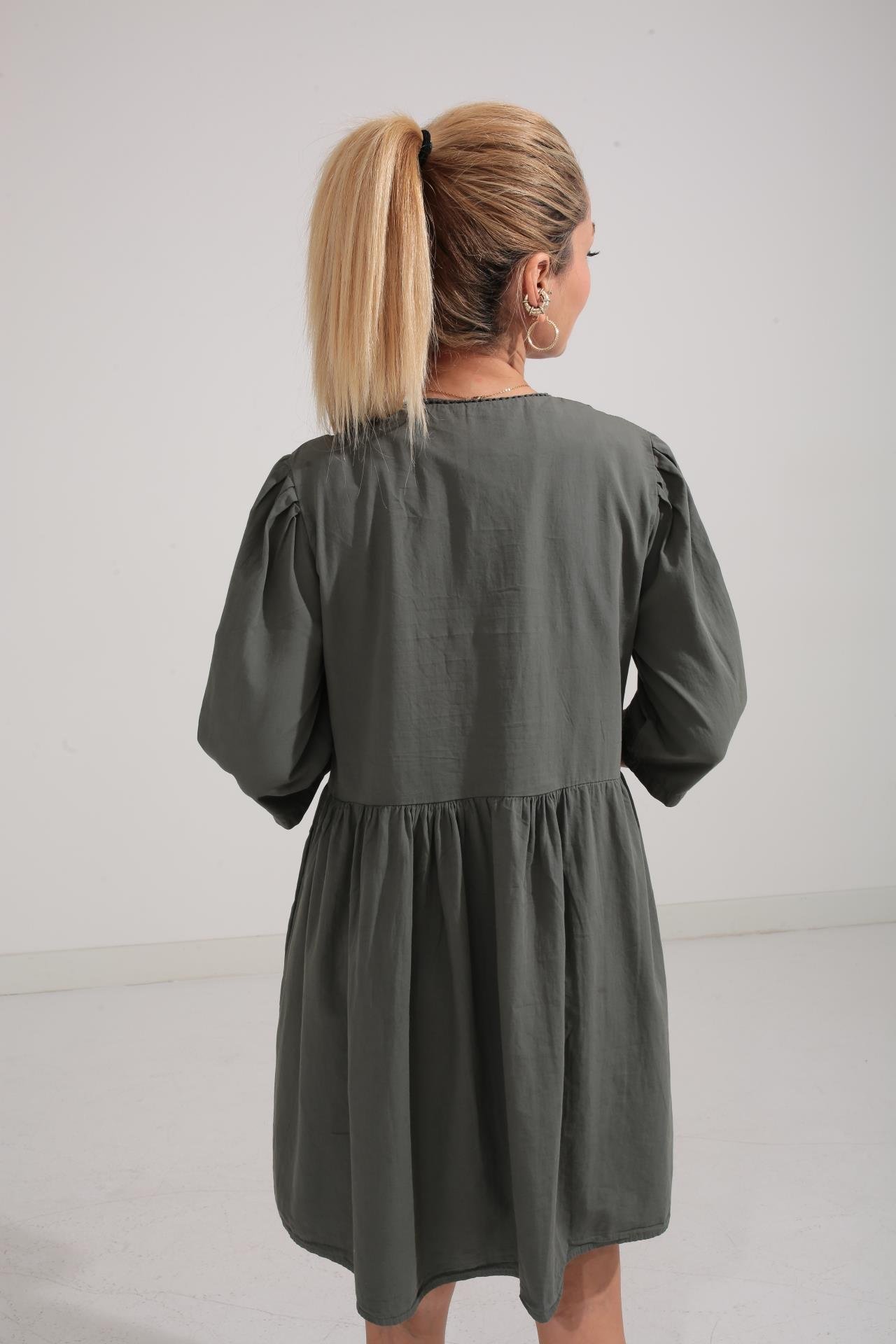 Dantel Detay V Yaka Haki Katlı Elbise ELBİSE | NO33