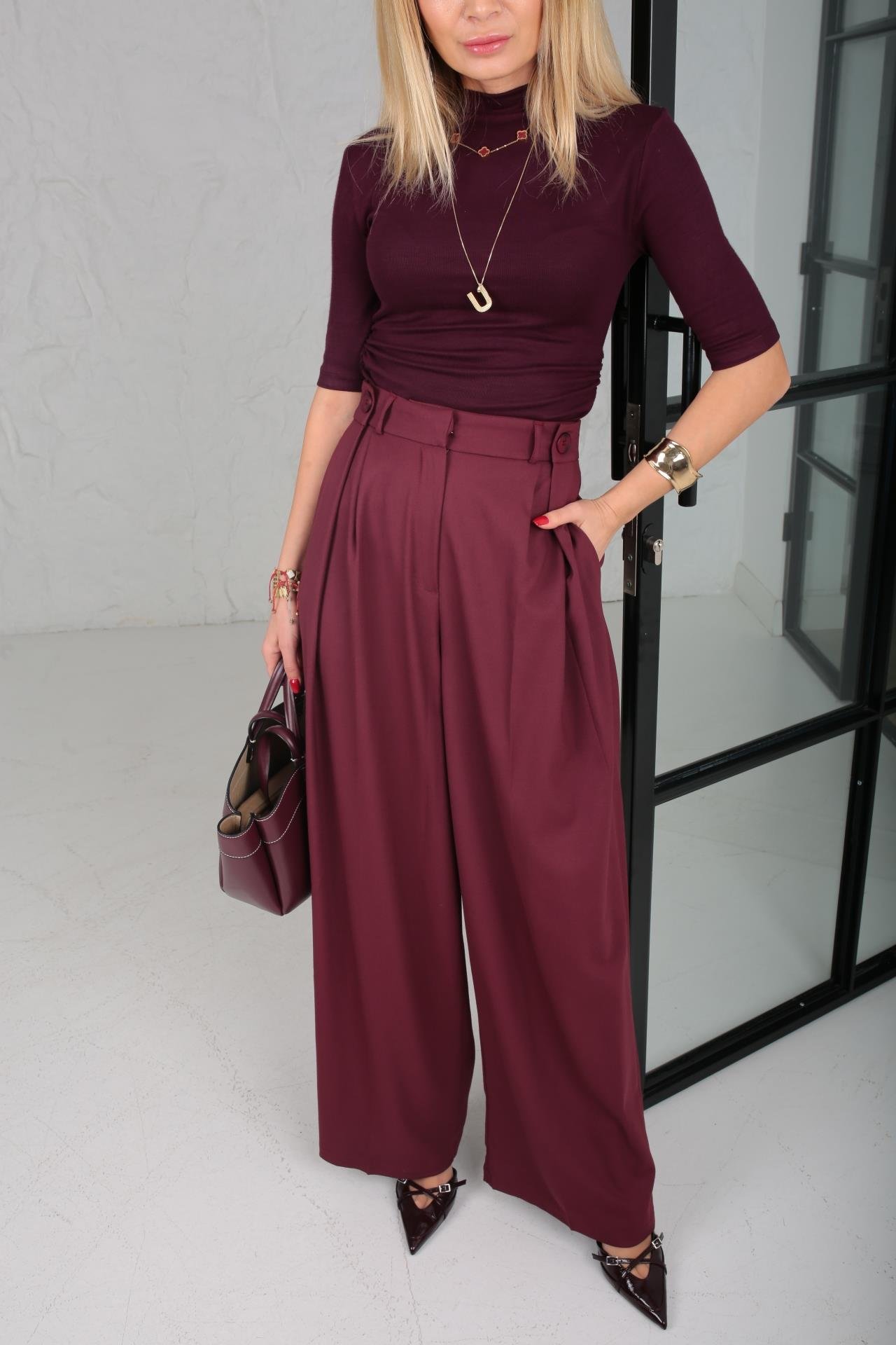 Dik Yaka Yanı Büzgülü Mürdüm Bluz BLUZ