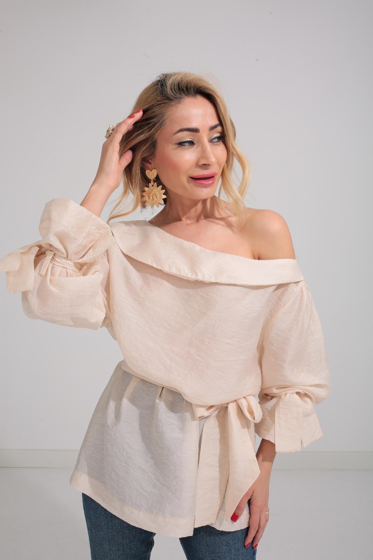 Düşük Omuz Bej Bluz BLUZ | NO33