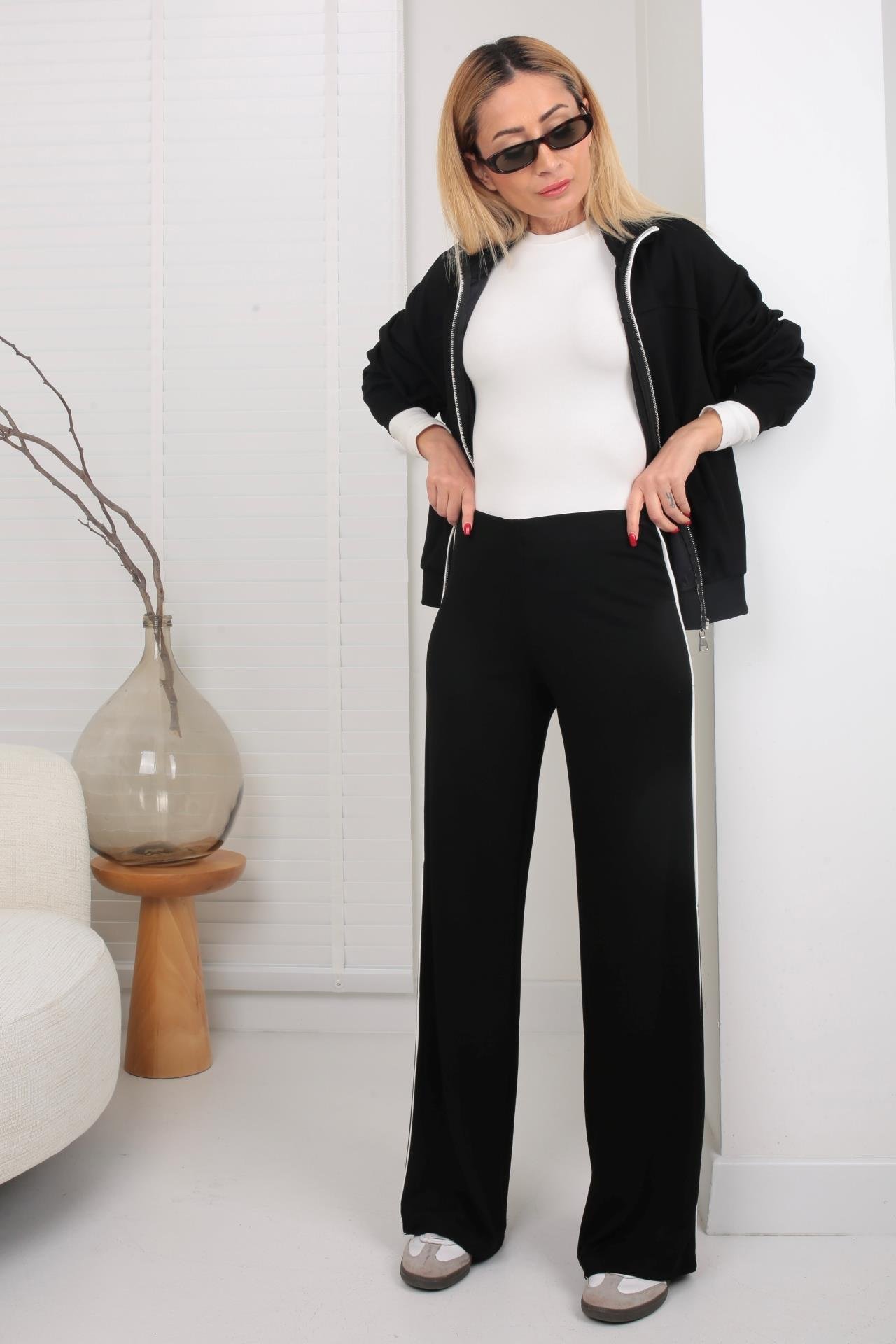 Fermuarlı Yanı Şeritli Siyah Spor Takım SPOR TAKIMLAR