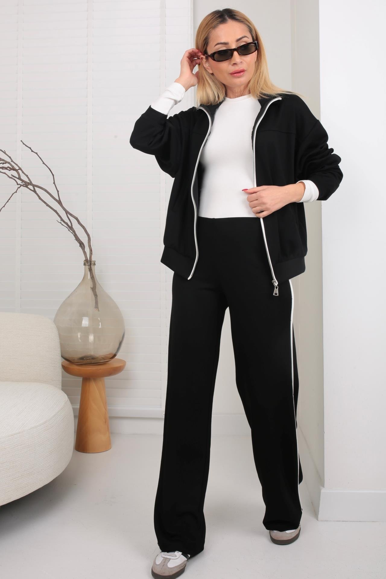 Fermuarlı Yanı Şeritli Siyah Spor Takım SPOR TAKIMLAR