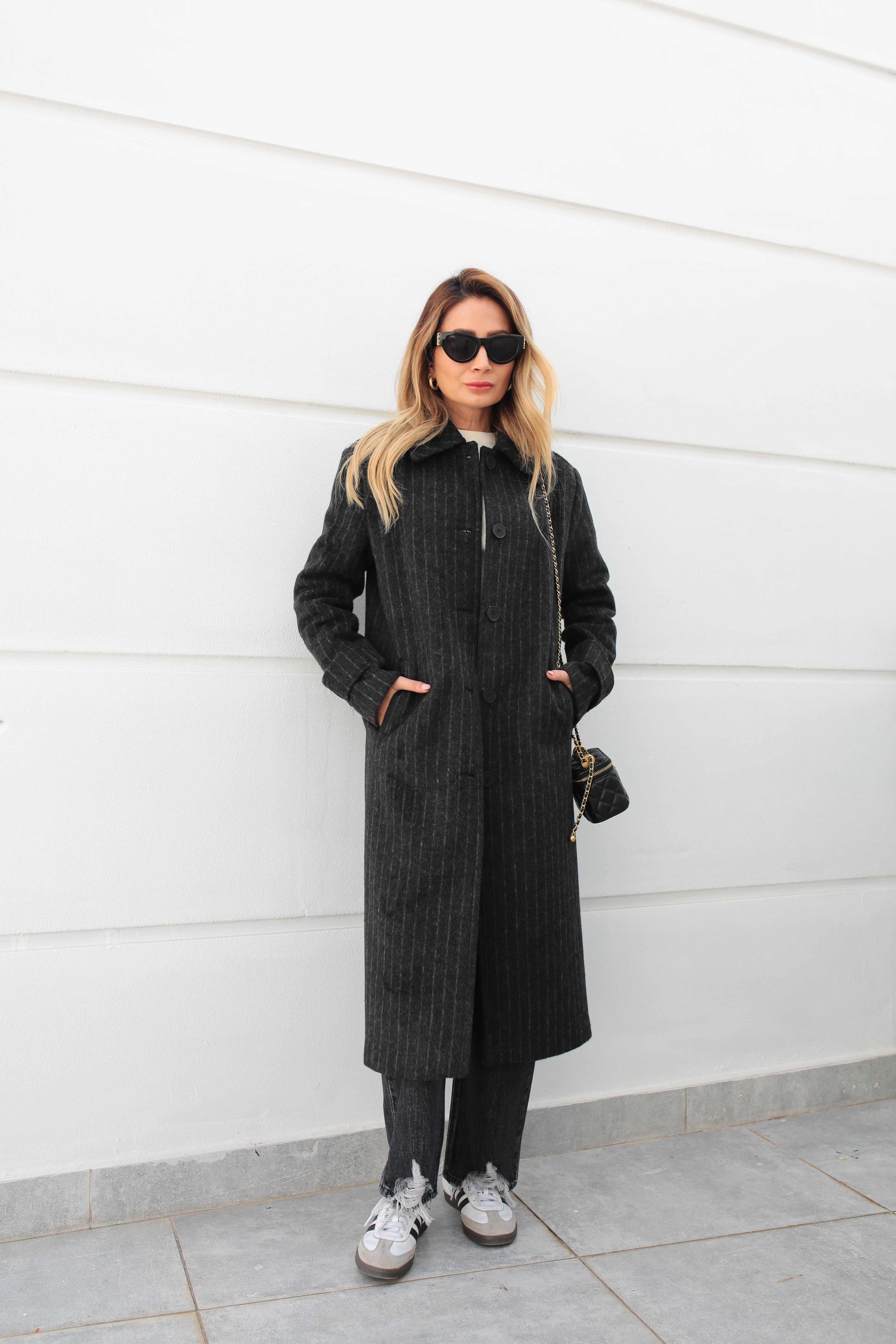 Füme Çizgili Üç Düğmeli Uzun Kaşe Kaban KABAN